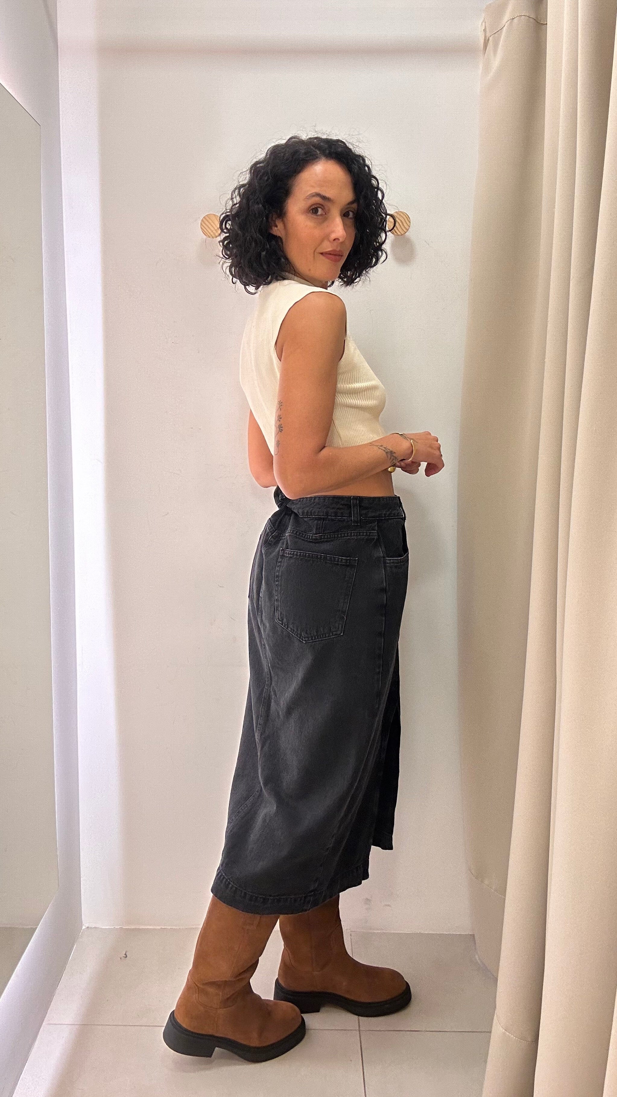 Saia Jeans Preta Le Lis Blanc