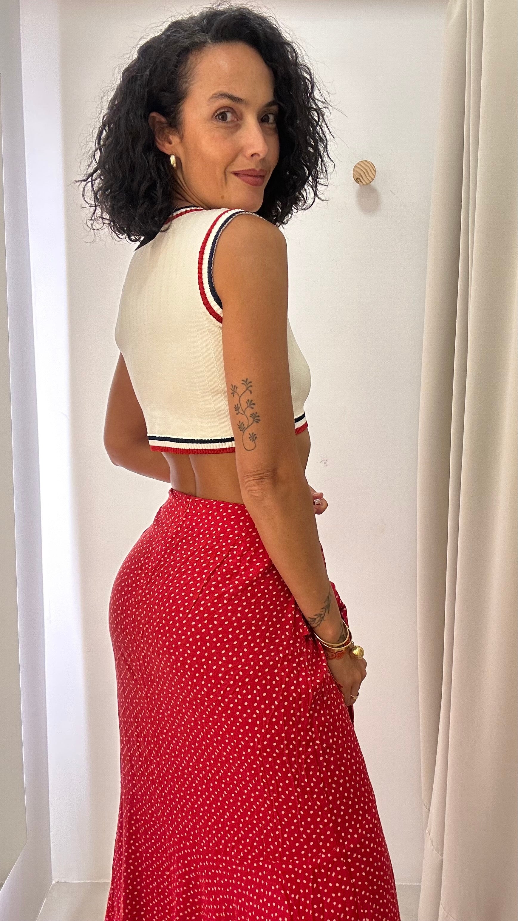 Blusa cropped Débora Mangabeira