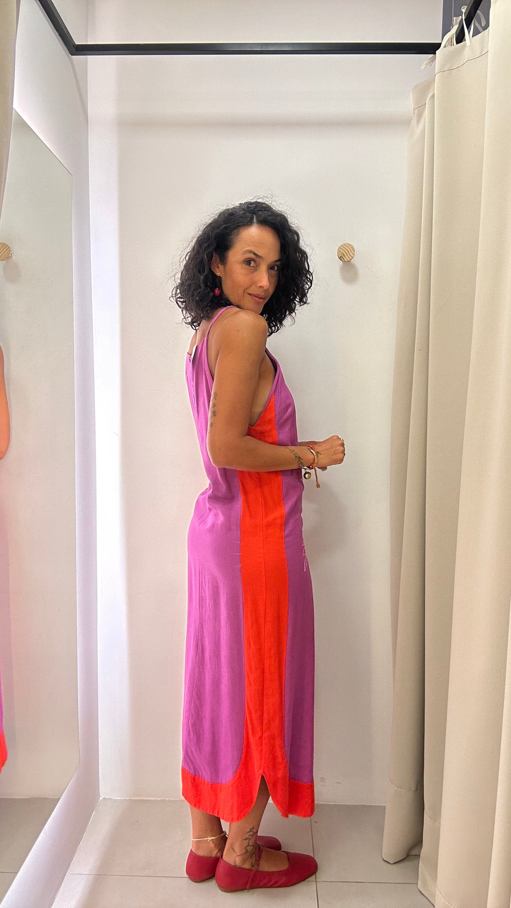 Vestido Lilás e Laranja