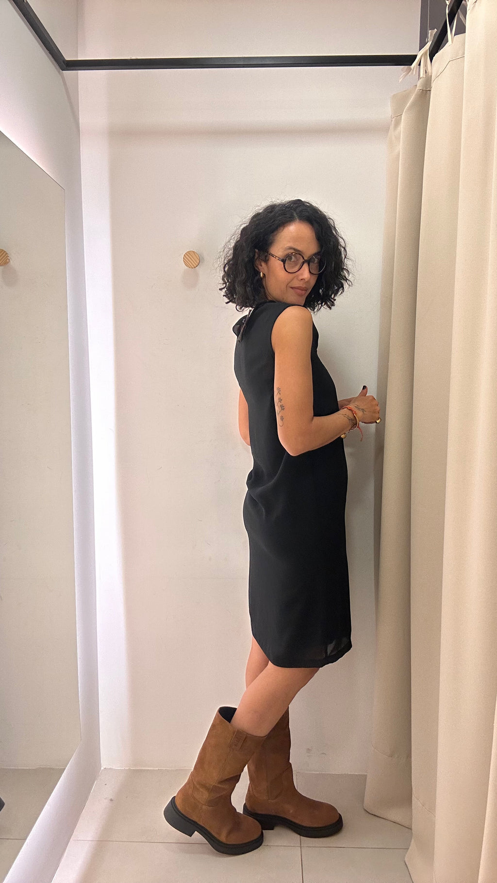 Vestido Preto do Carmo