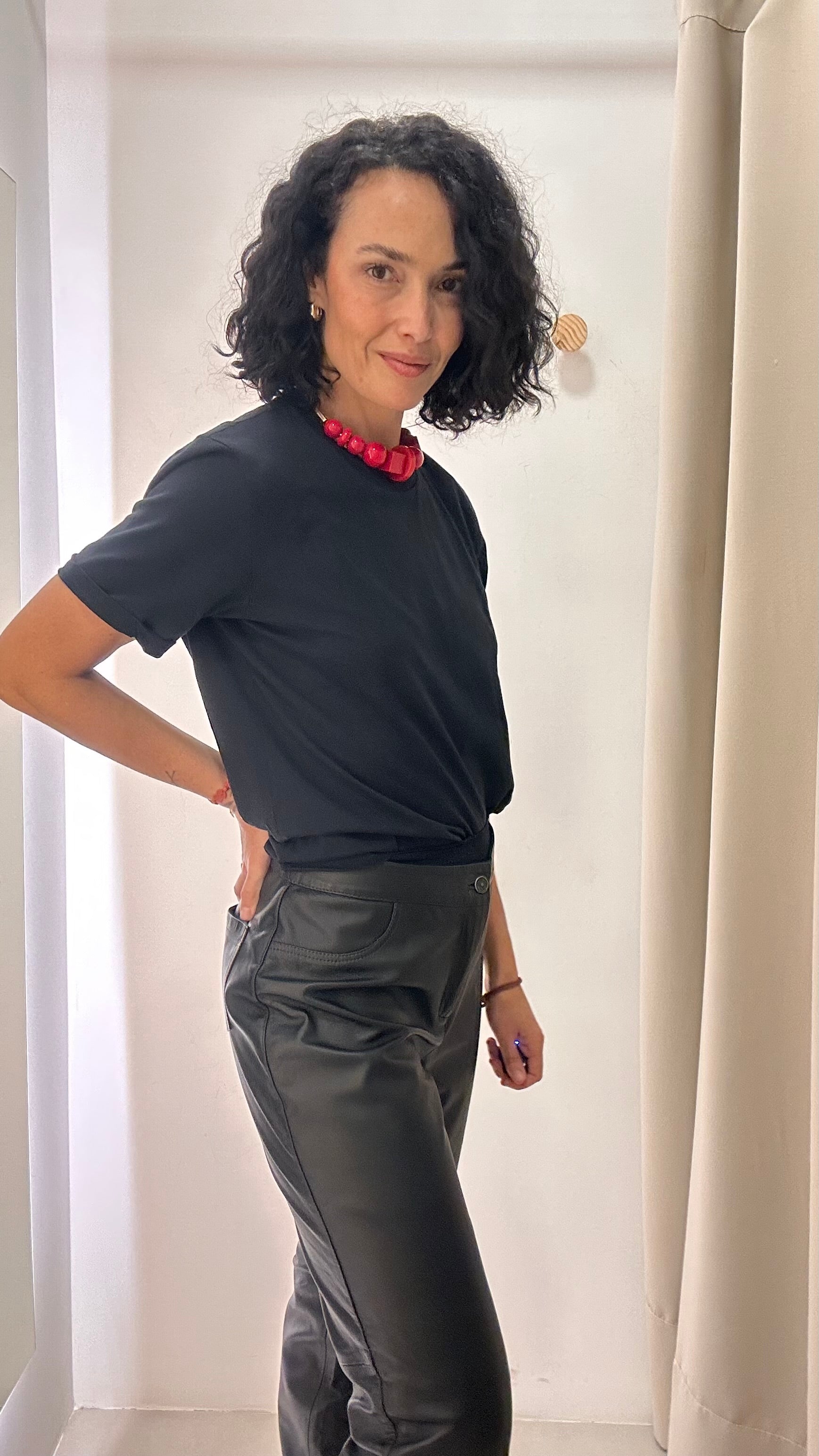 T-Shirt Preta Nati Vozza