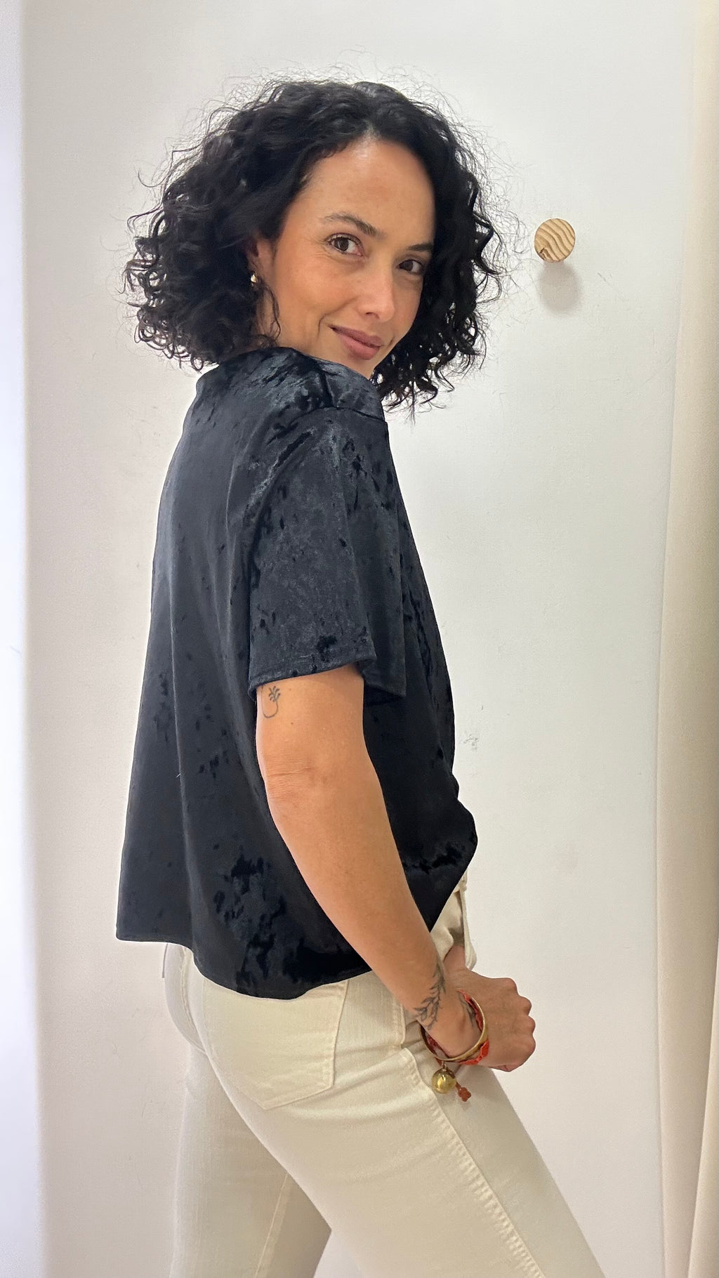 Blusa Preta Atmosphere