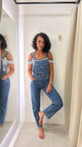 Jardineira Jeans