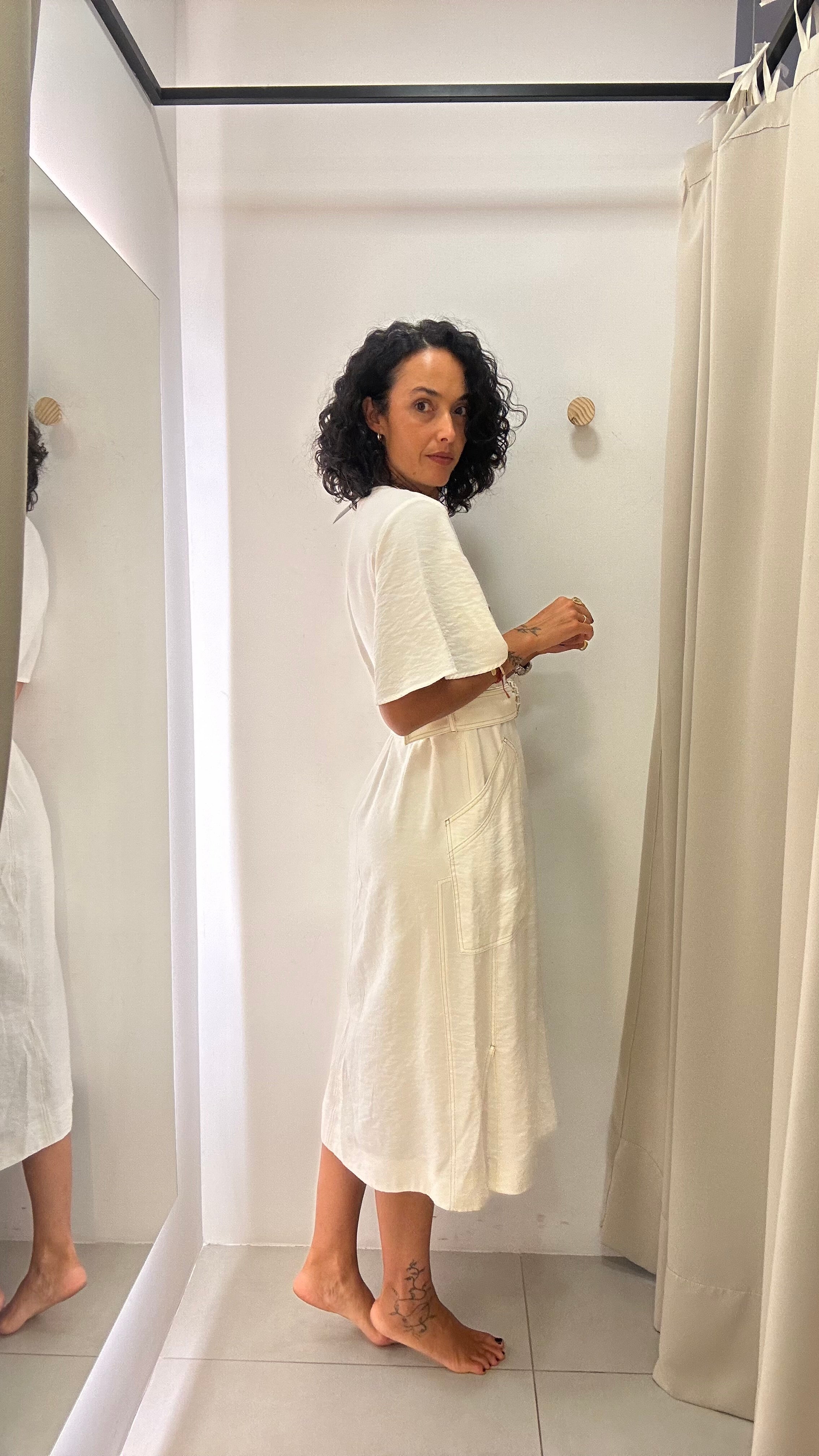 Vestido Branco Shoulder