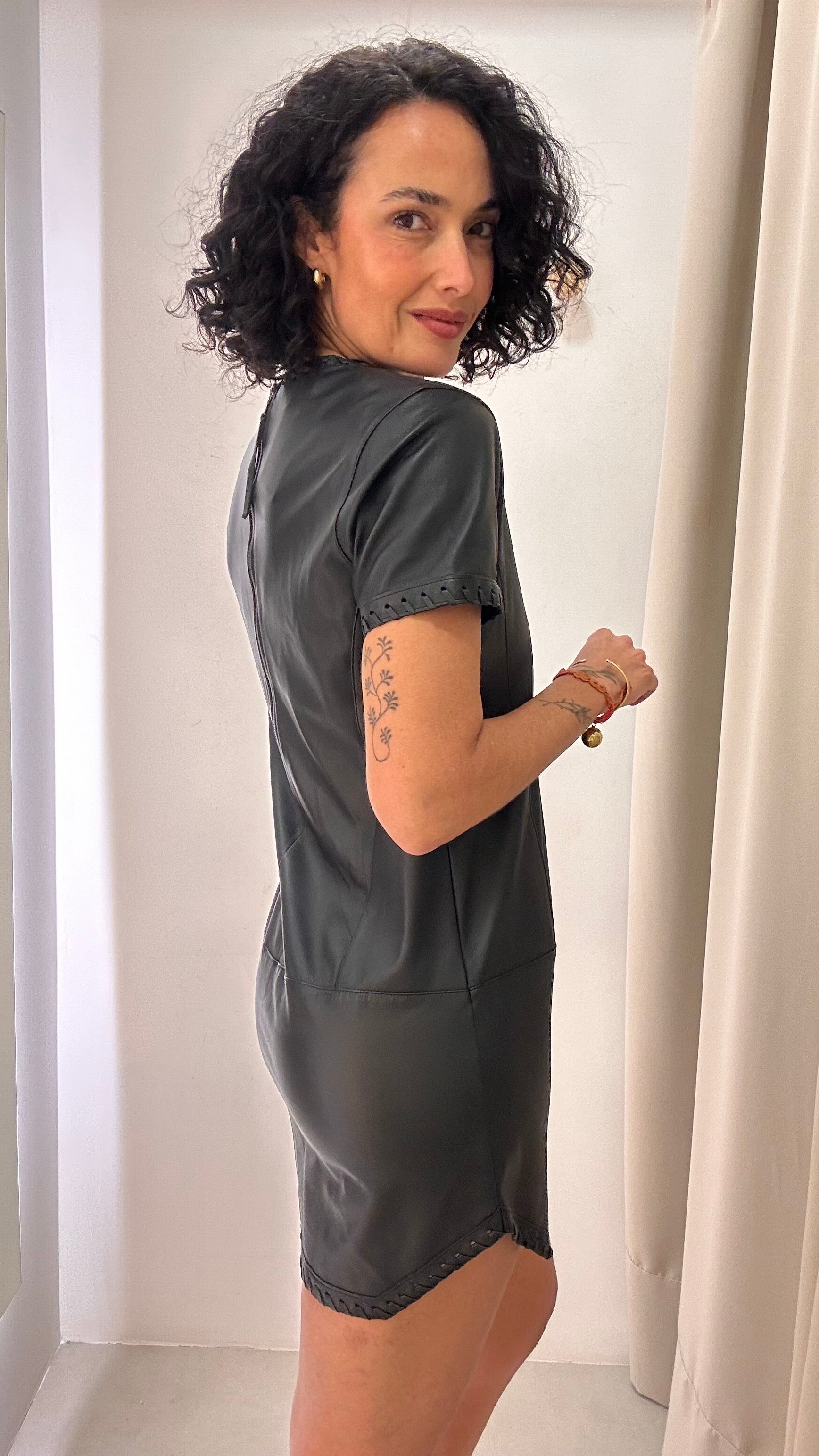 Vestido Preto Couro Black Gold