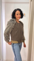 Jaqueta bomber com Pelos