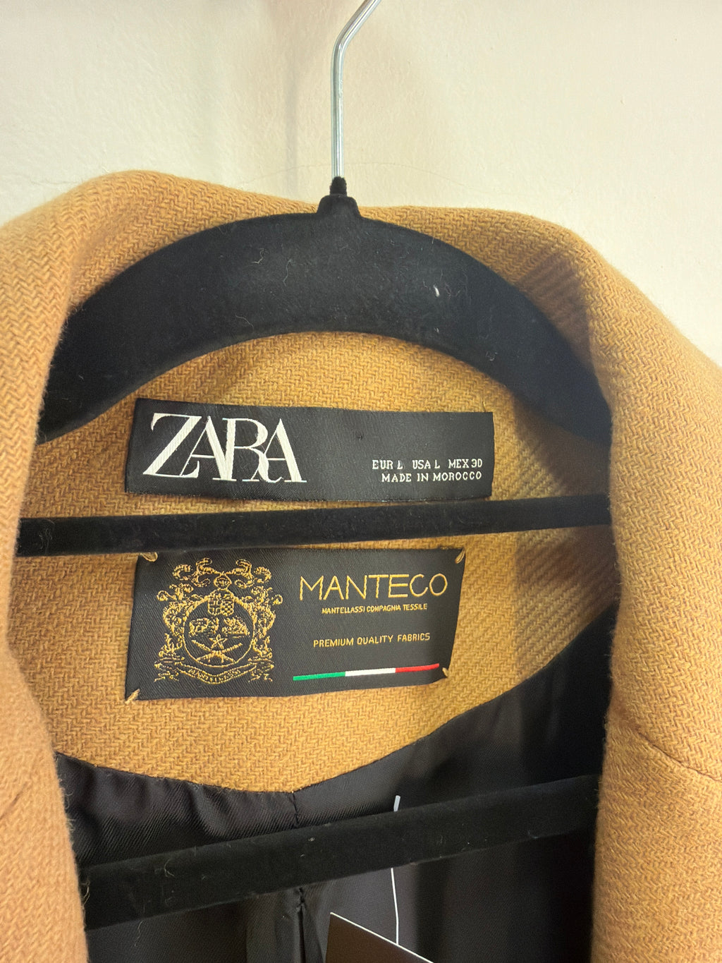 Casaco alongado em lã Zara