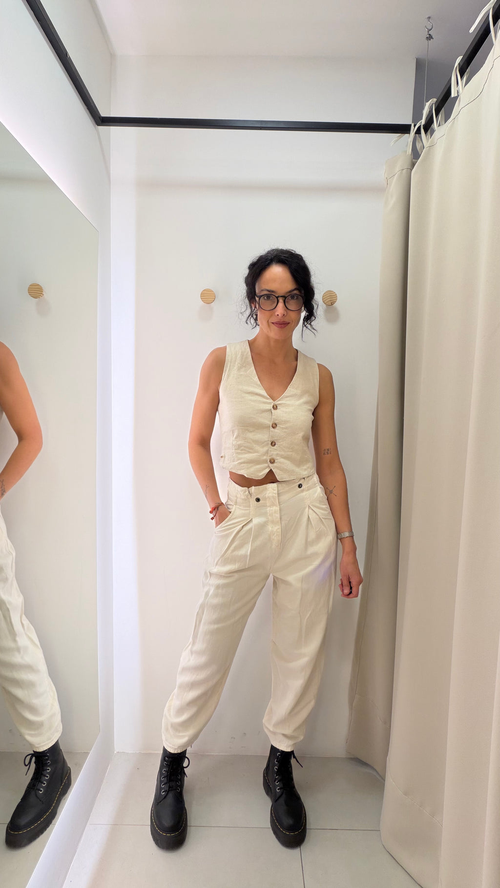 Calça Off White Zara