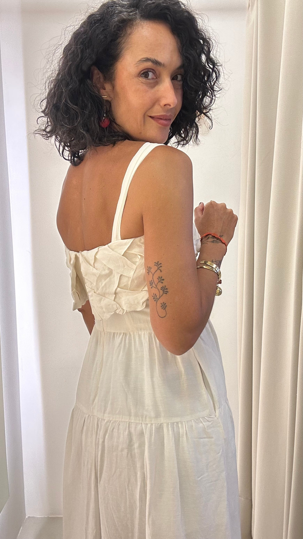 Vestido Branco Renata Campos