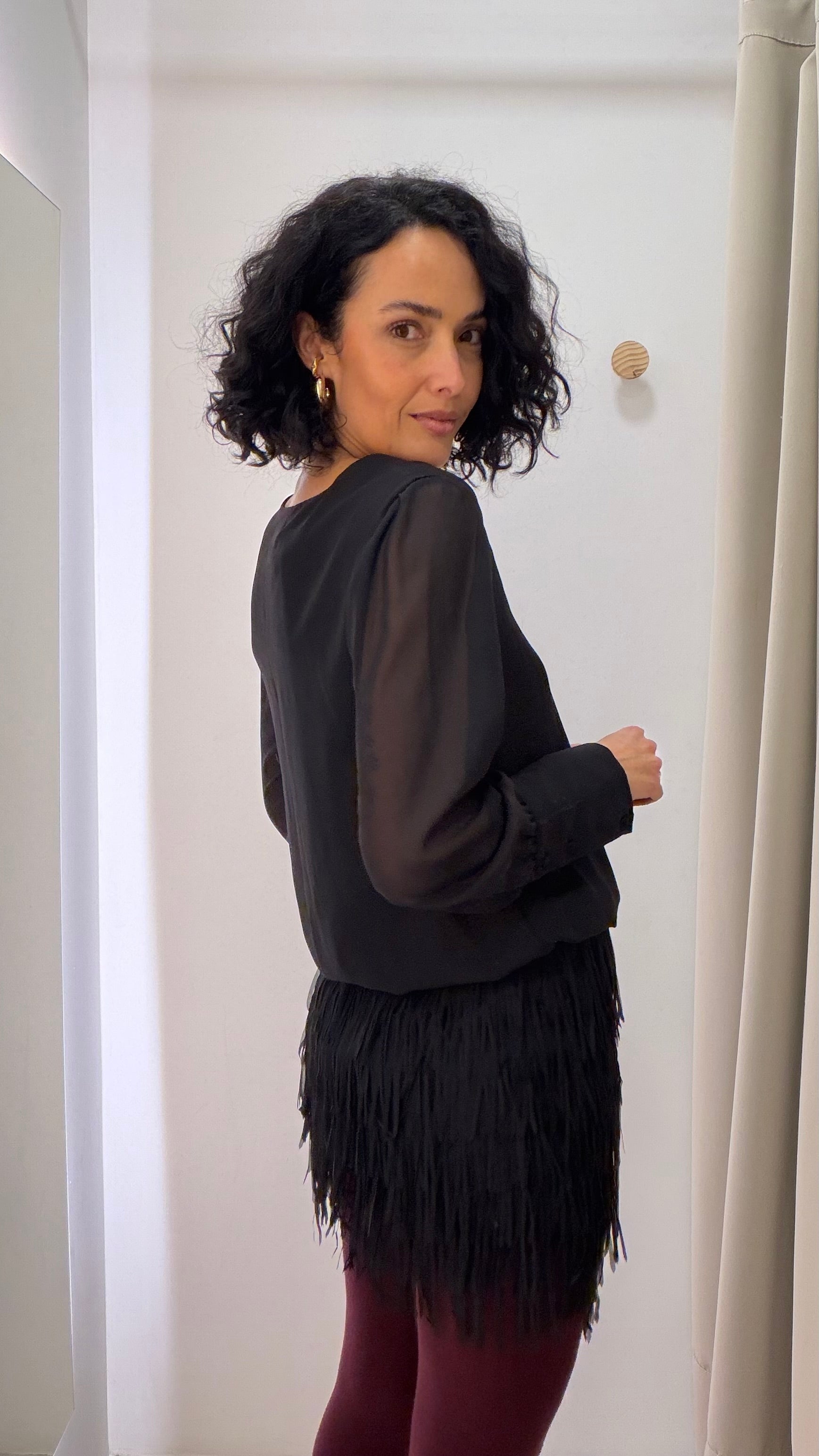 Vestido Preto com Franjas Thelure