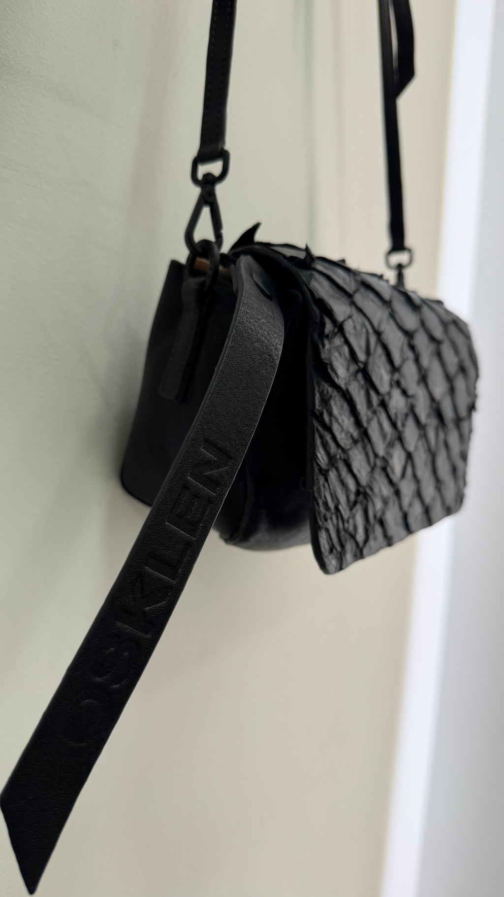 Bolsa pirarucu Osklen