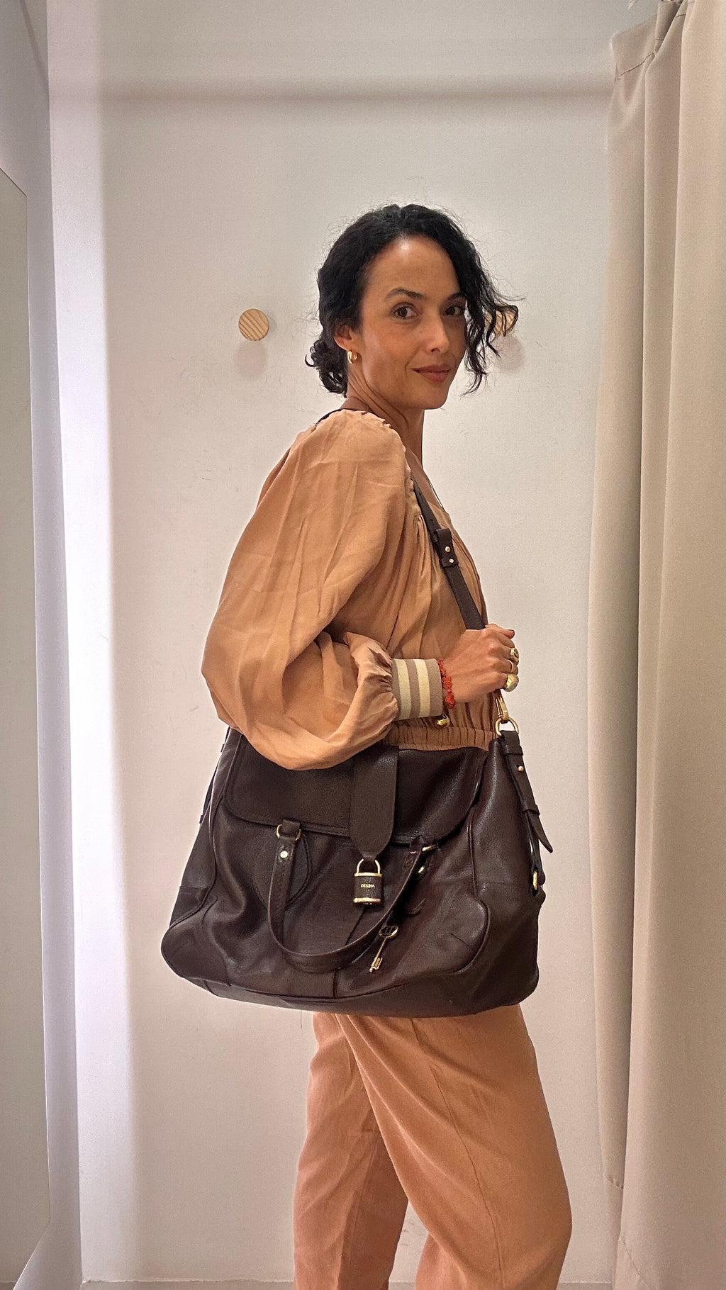 Bolsa couro vinho Arezzo