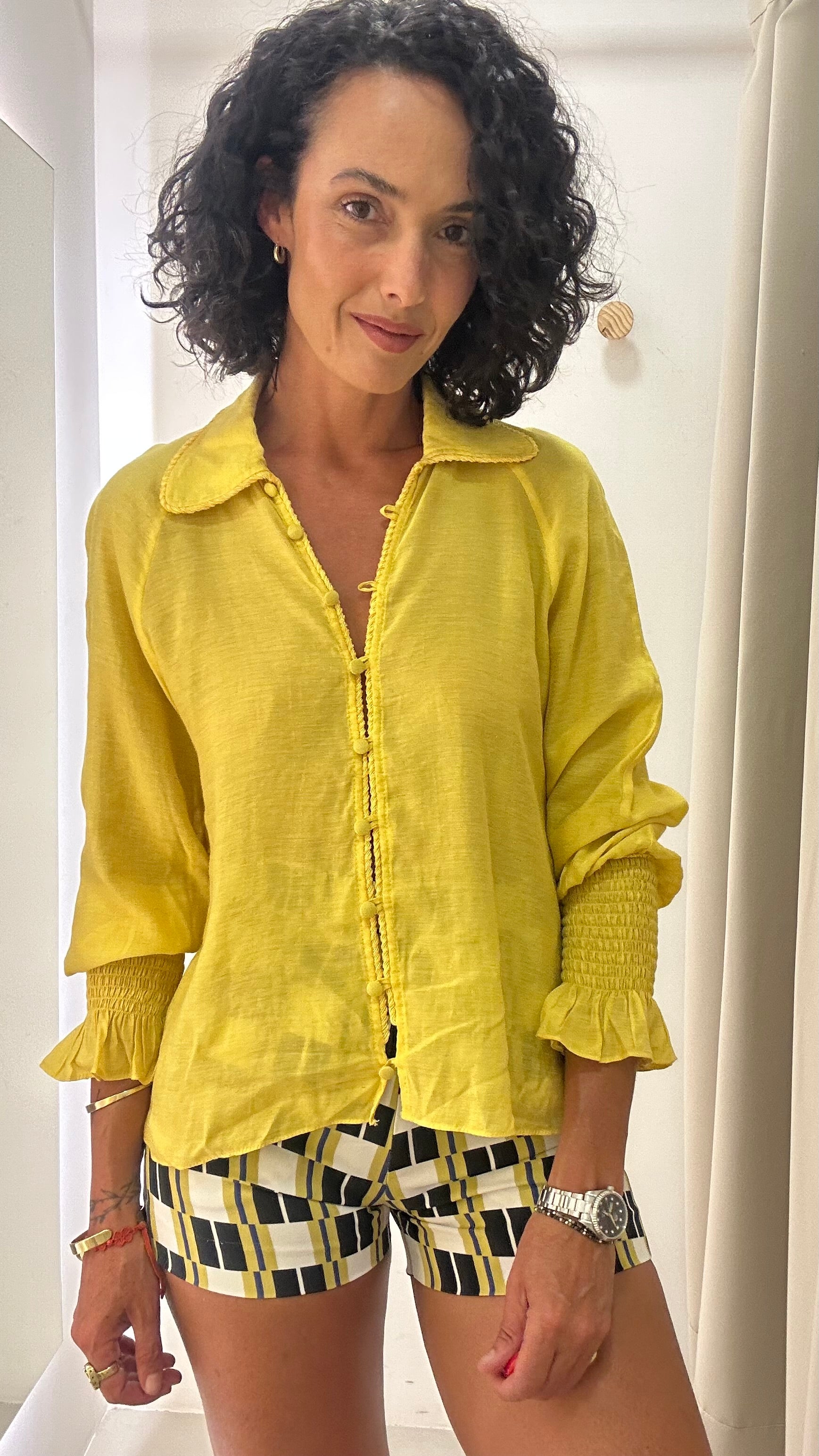 Camisa Amarela ninatton