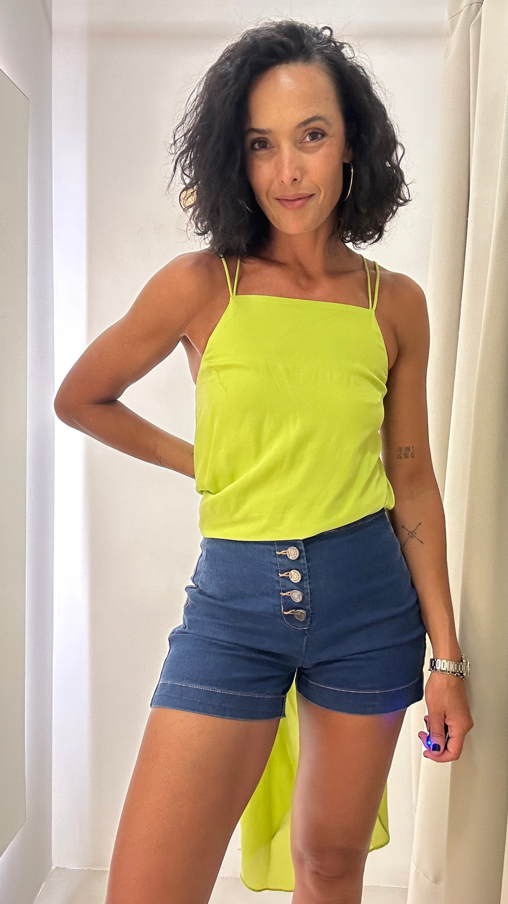 Short Jeans Escuro