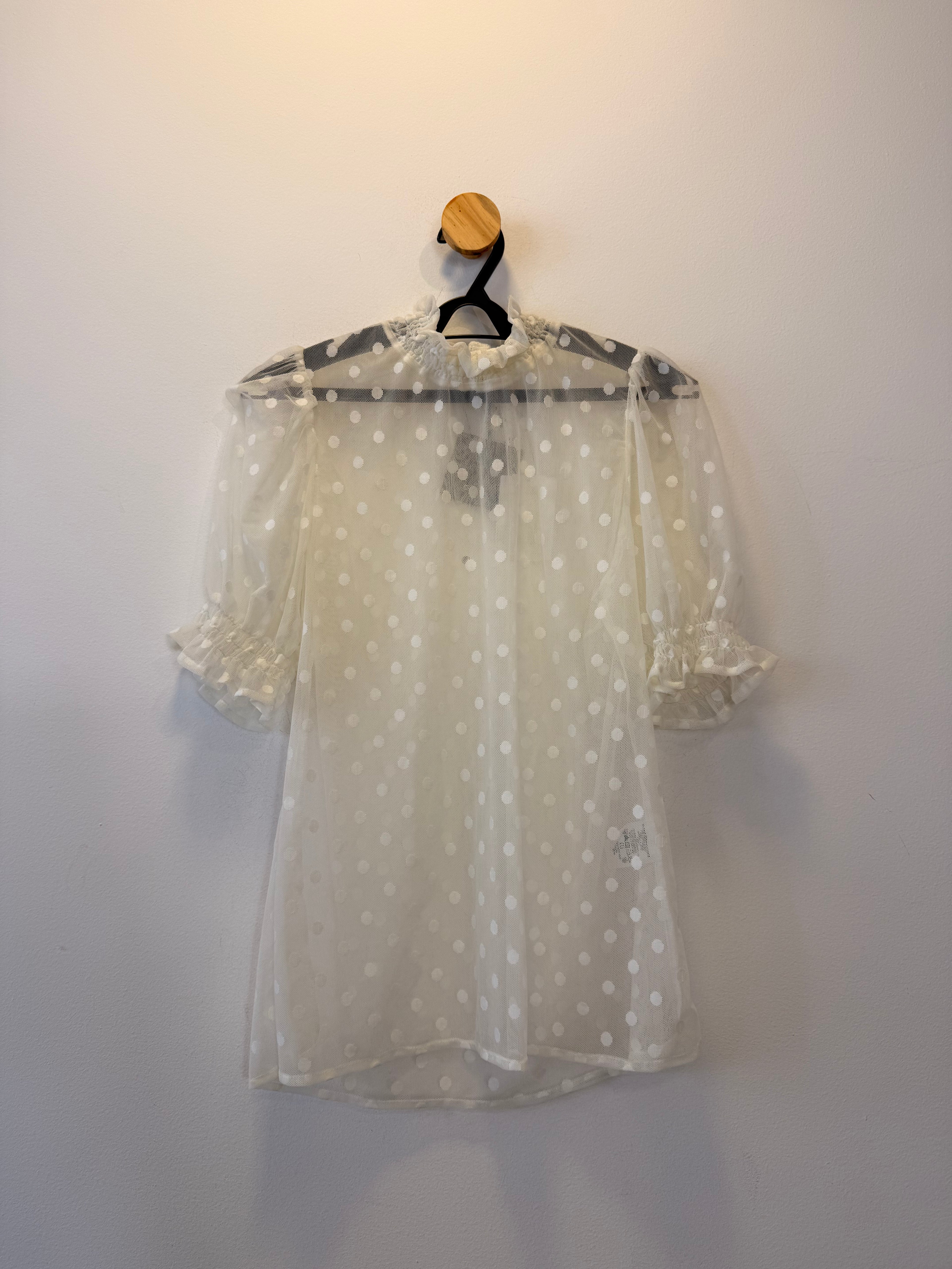 Blusa Transpartente Poá