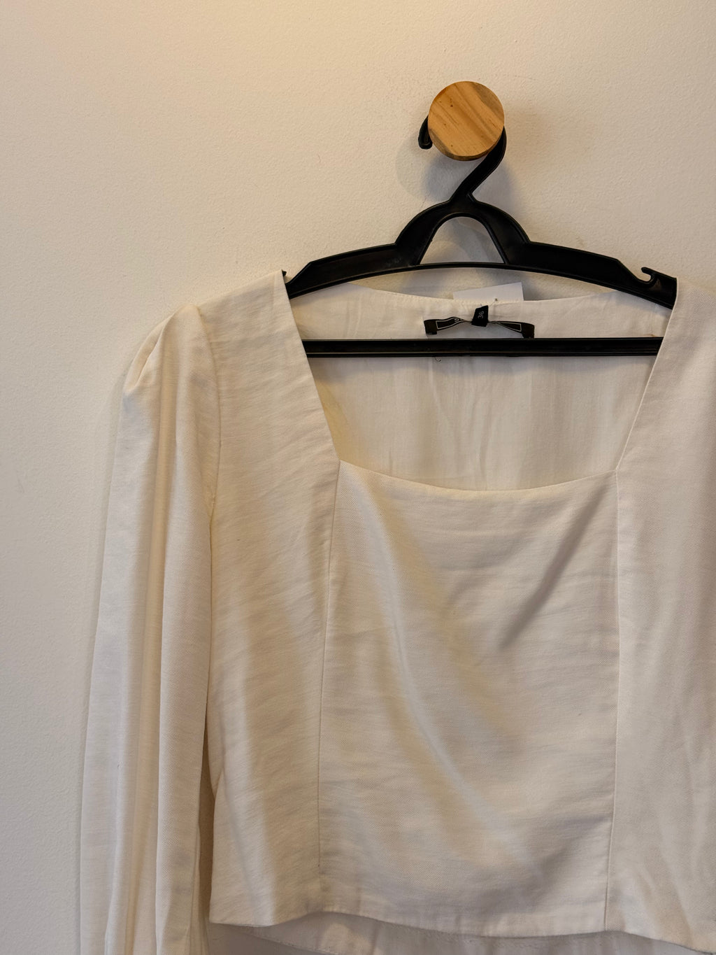 Cropped Branco Manga Longa Shoulder