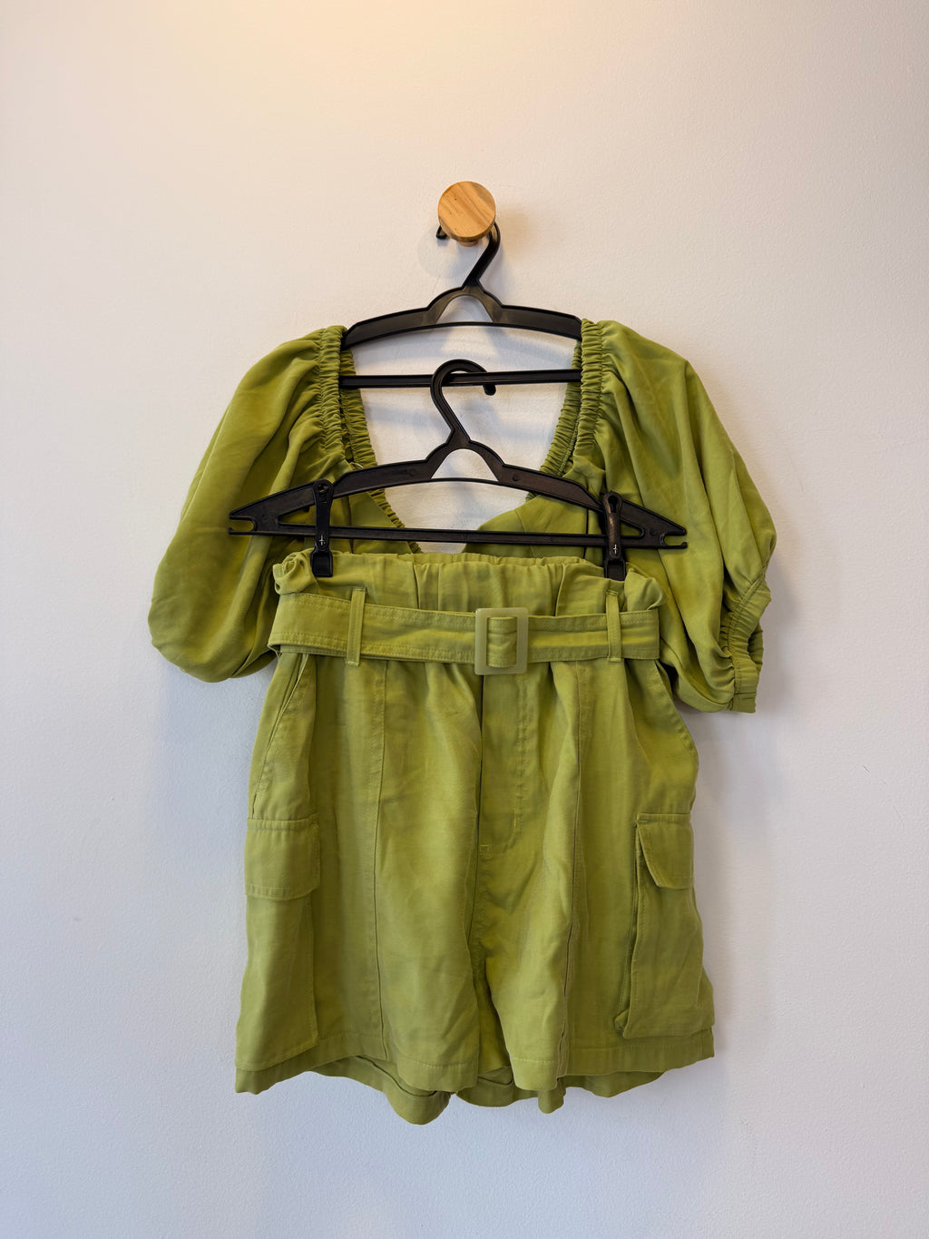 Conjunto Verde Colcci