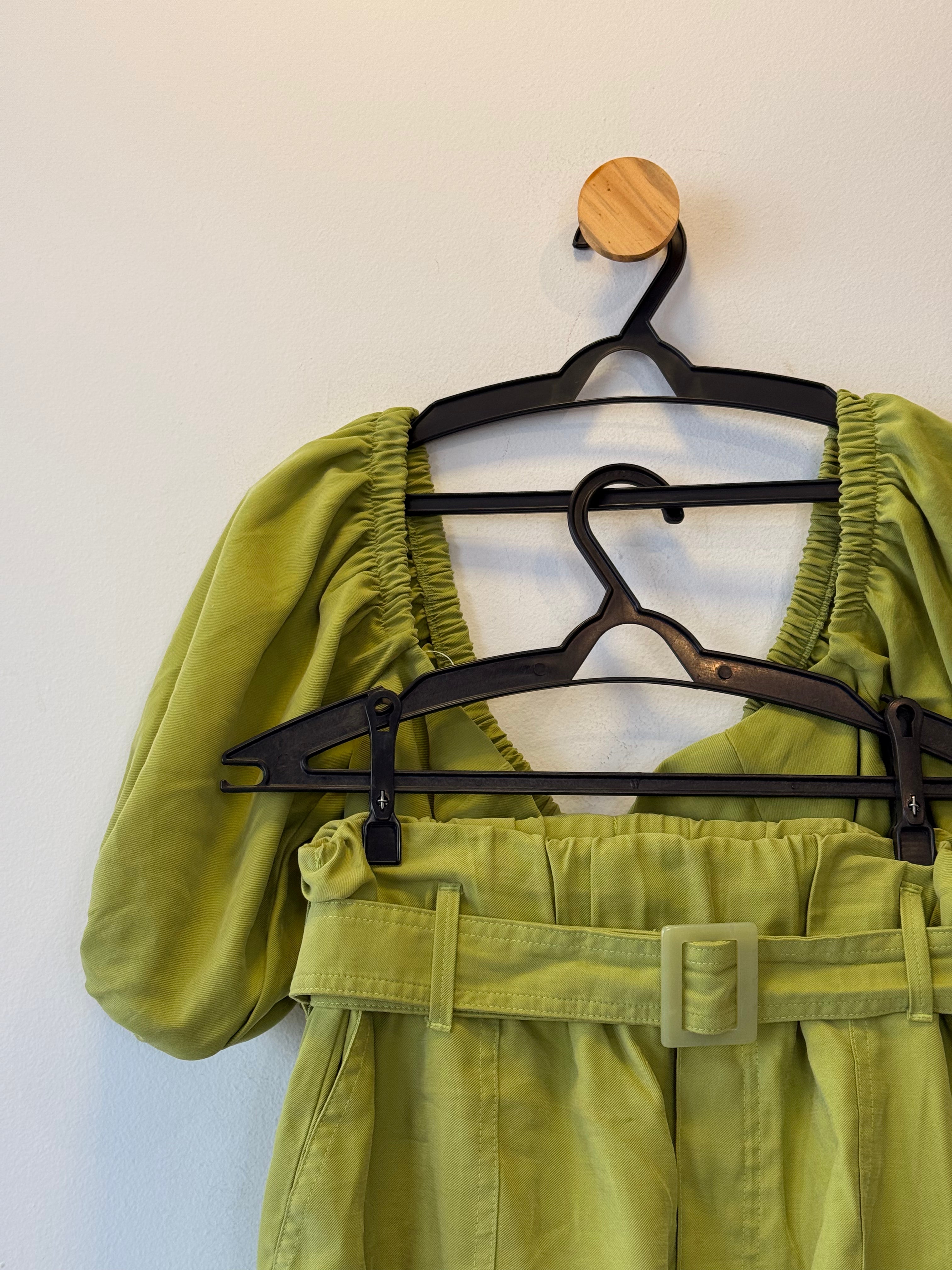 Conjunto Verde Colcci