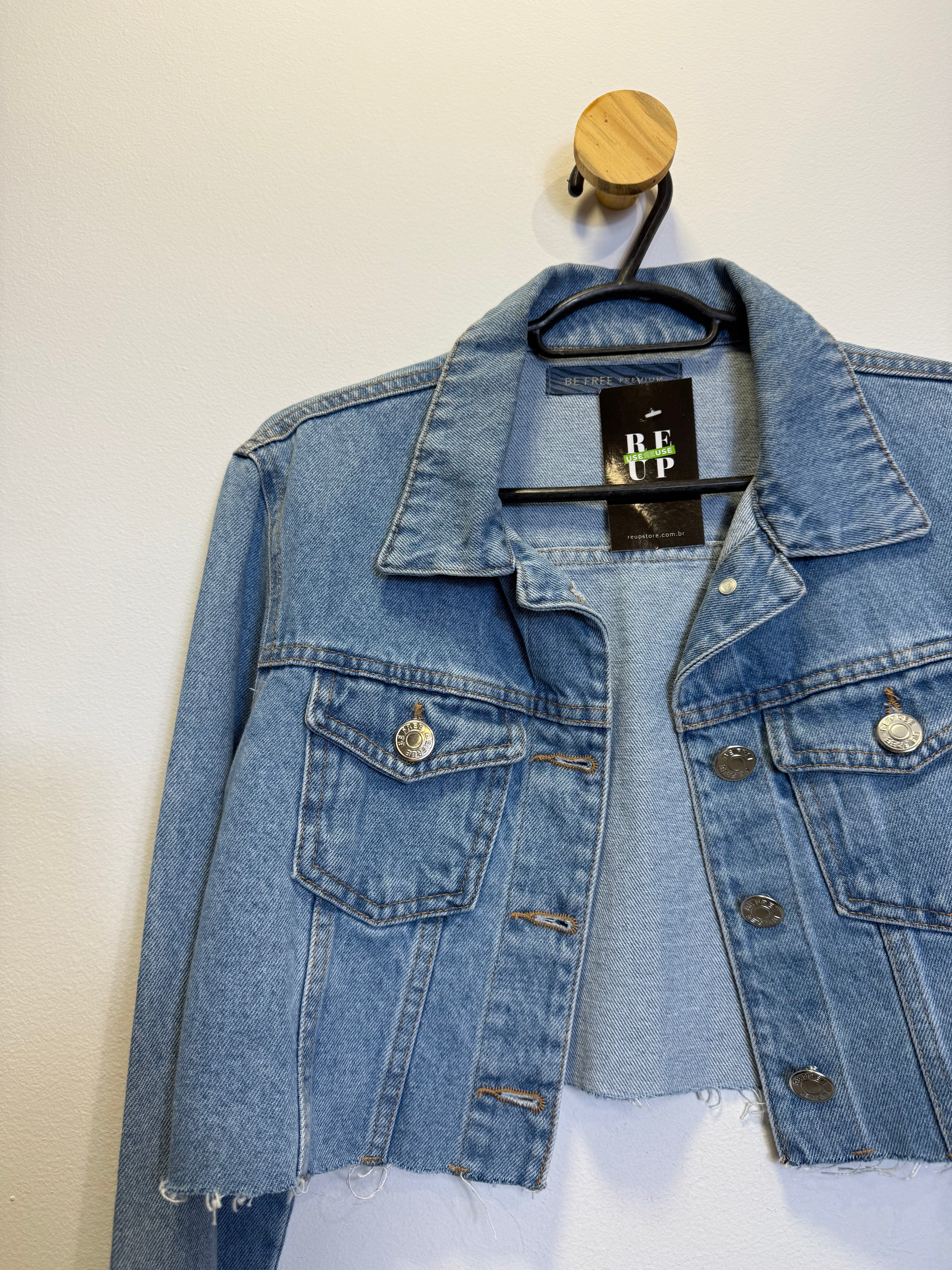 Jaqueta Jeans Cropped