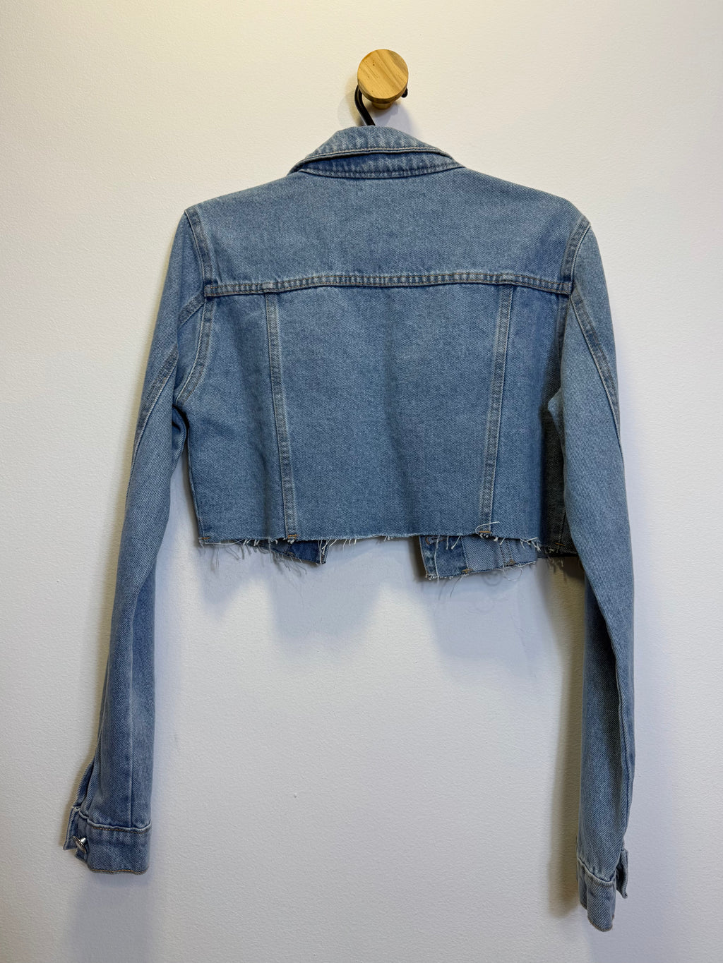 Jaqueta Jeans Cropped