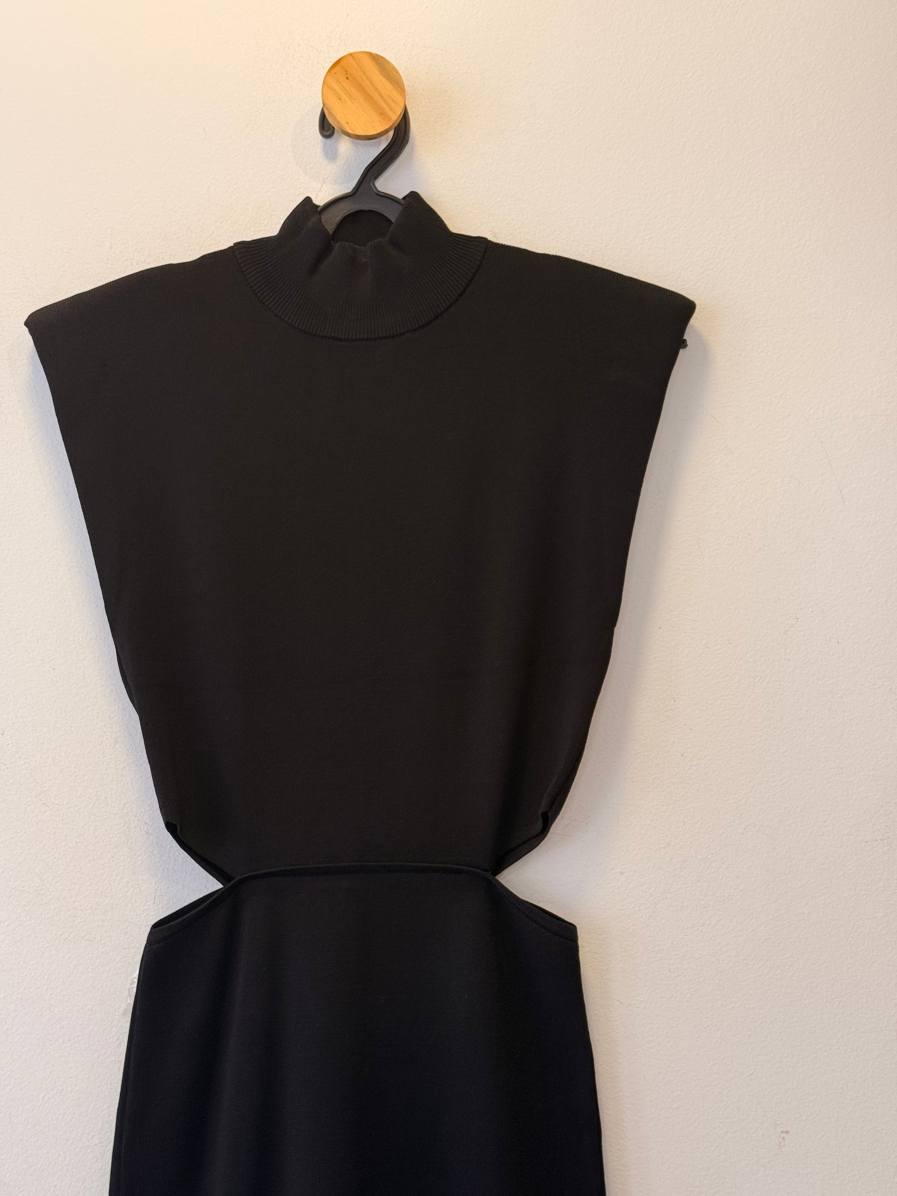 Vestido em Malha Preto Zara