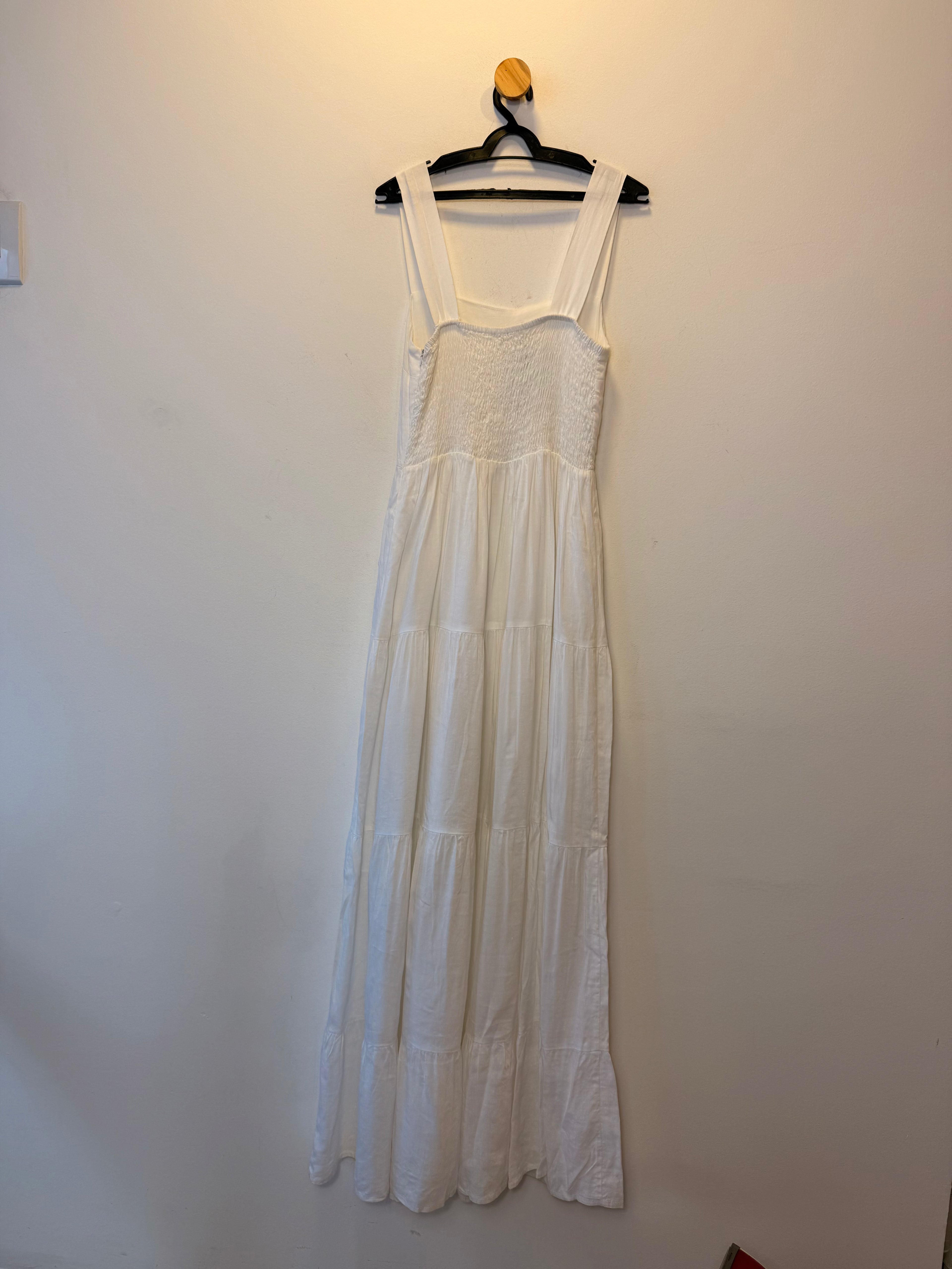Vestido Longo Branco Comphy Wear