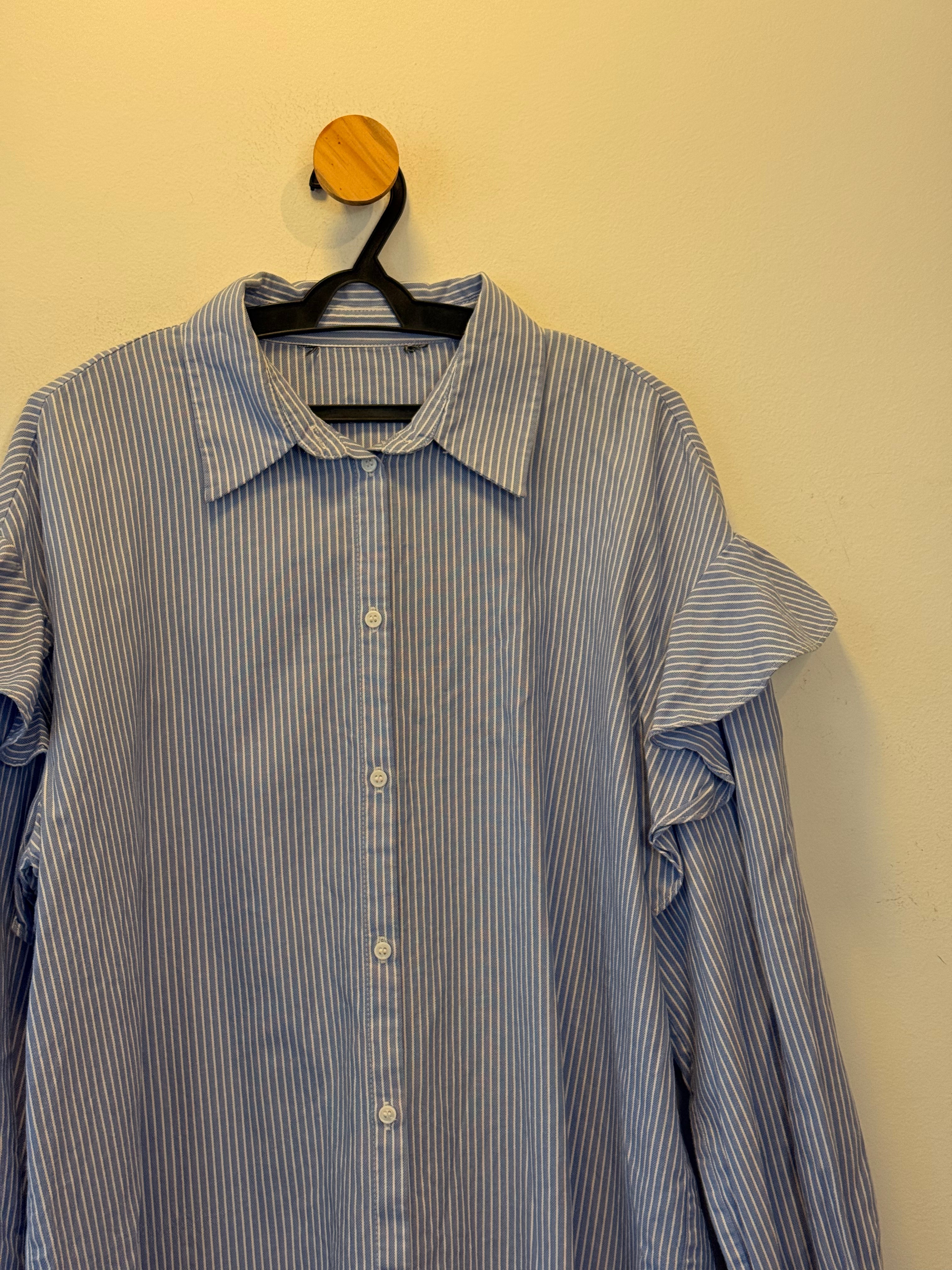 Camisa Listrada Babado