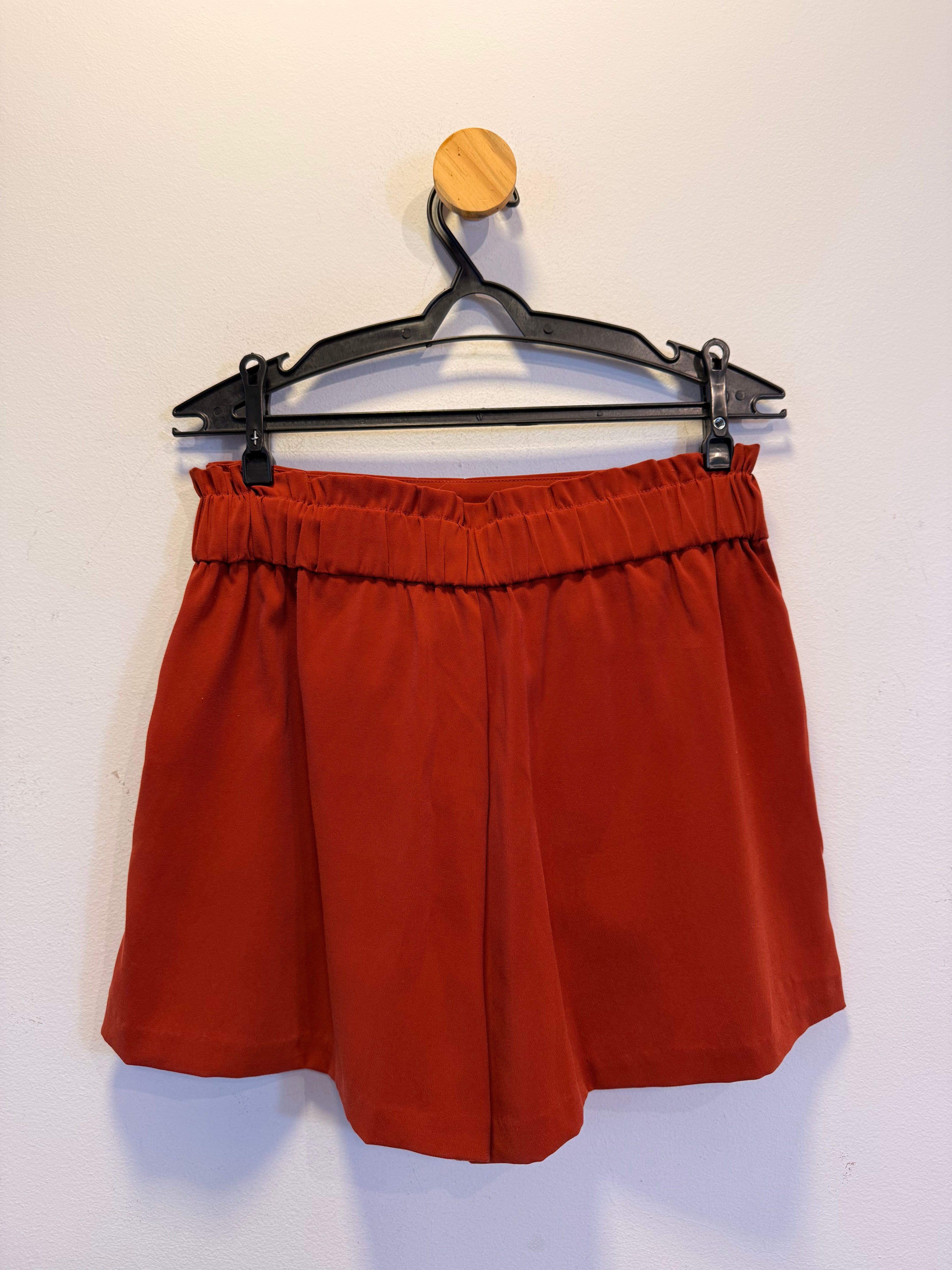 Short Vermelho Zara