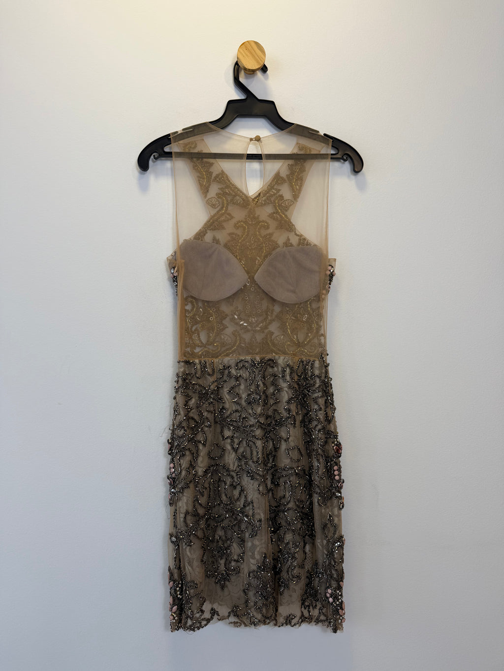 Vestido de Festa Curto em Tule Bordado com Pedraria