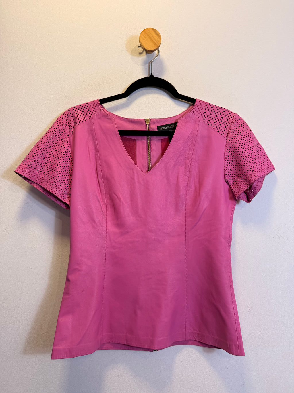 Blusa Rosa Couro