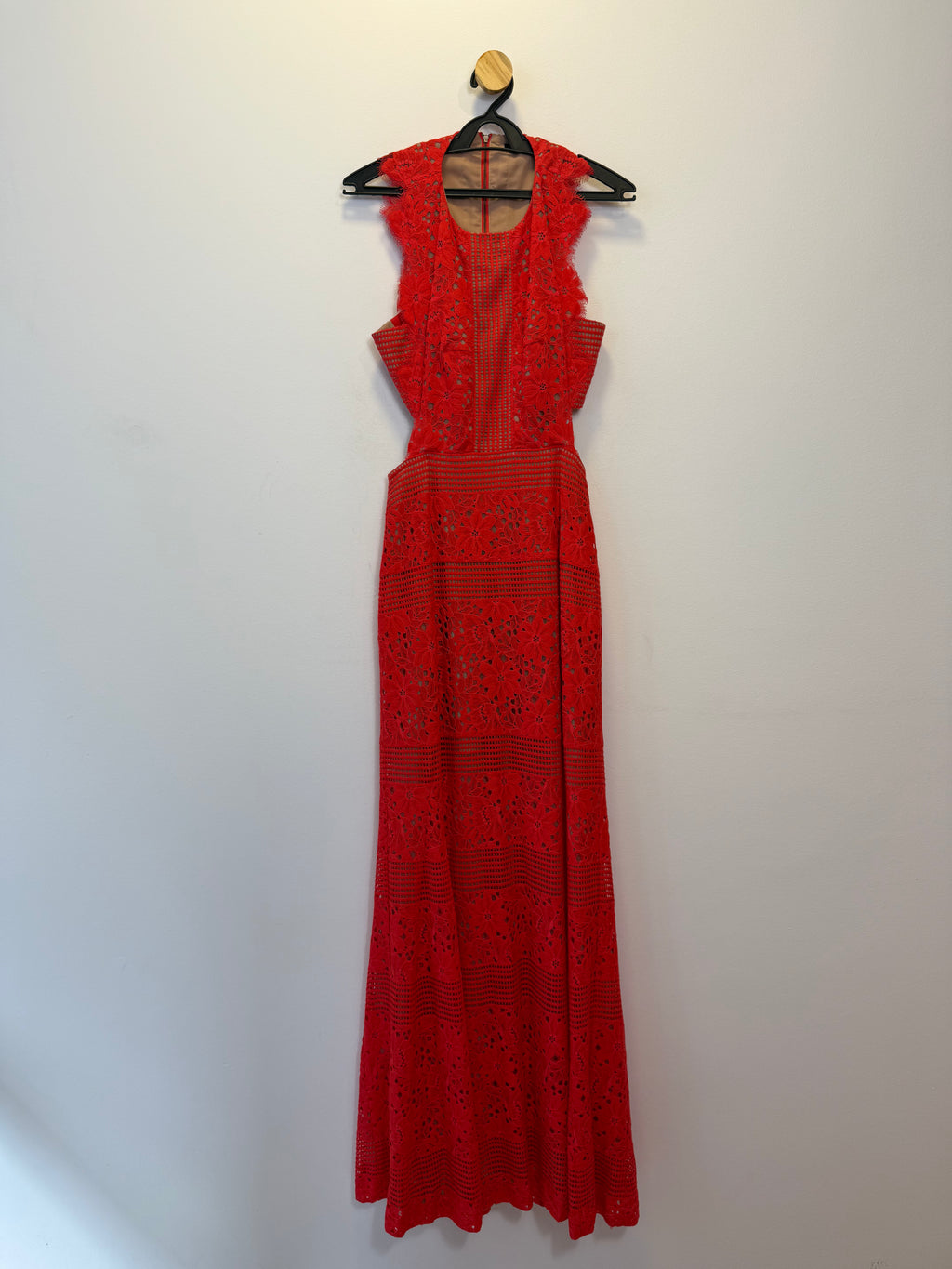 Vestido Longo Vermelho em Renda