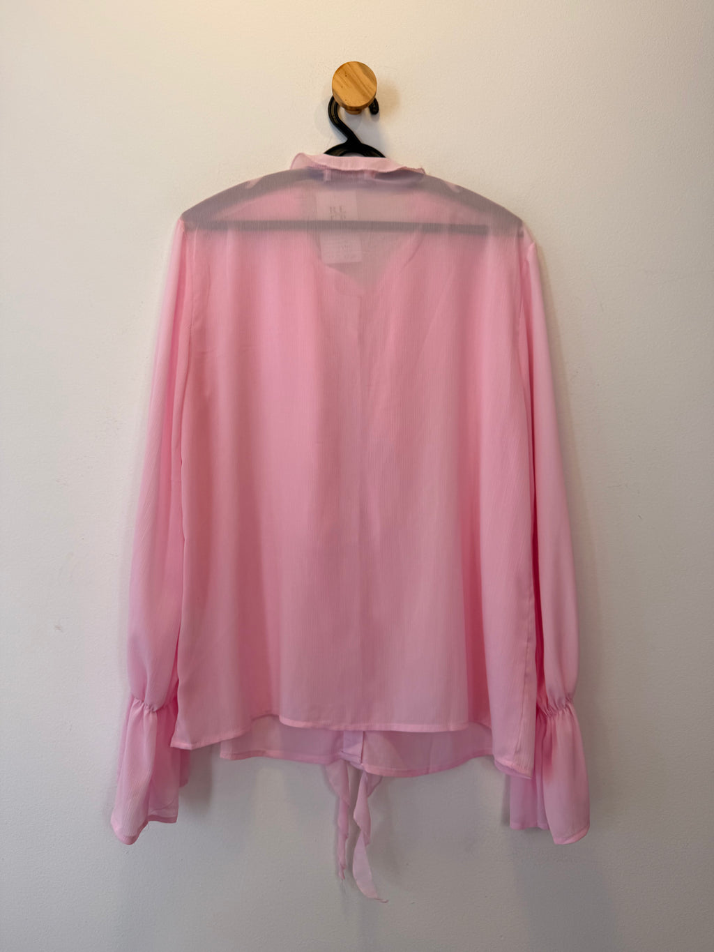 Camisa Rosa Babados