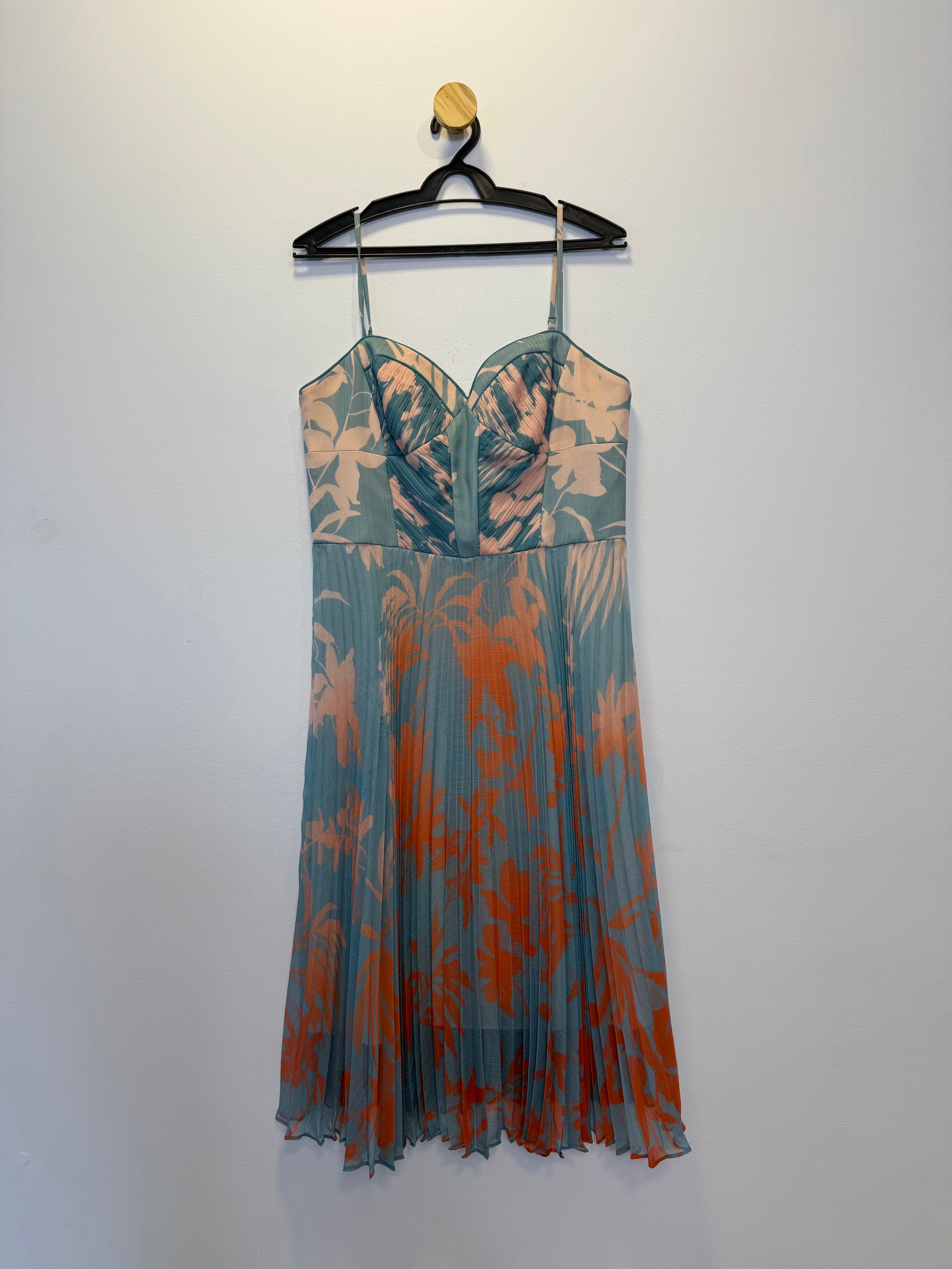 Vestido de Festa Curto Azul Celeste