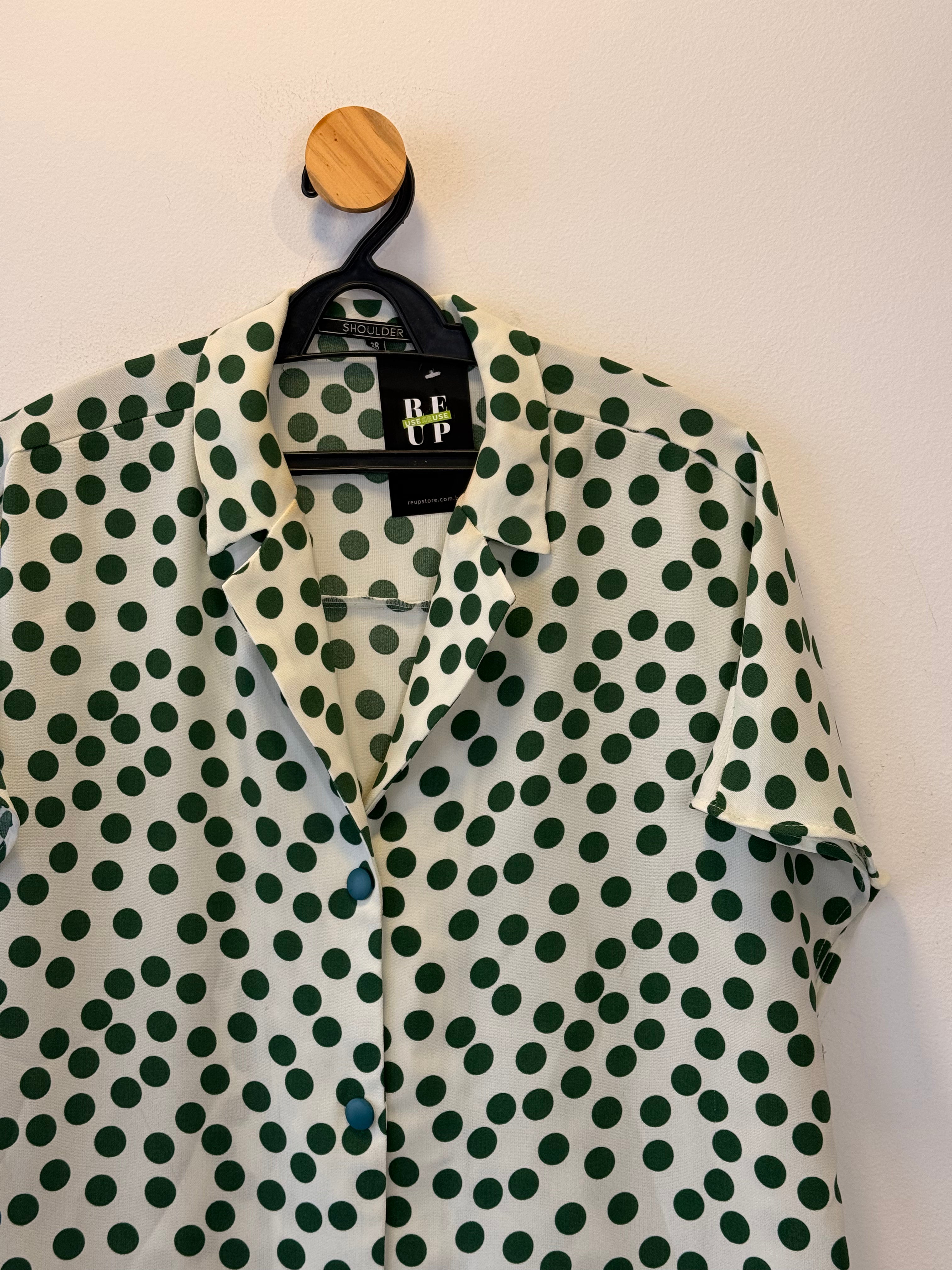 Camisa Manga Curta Shoulder