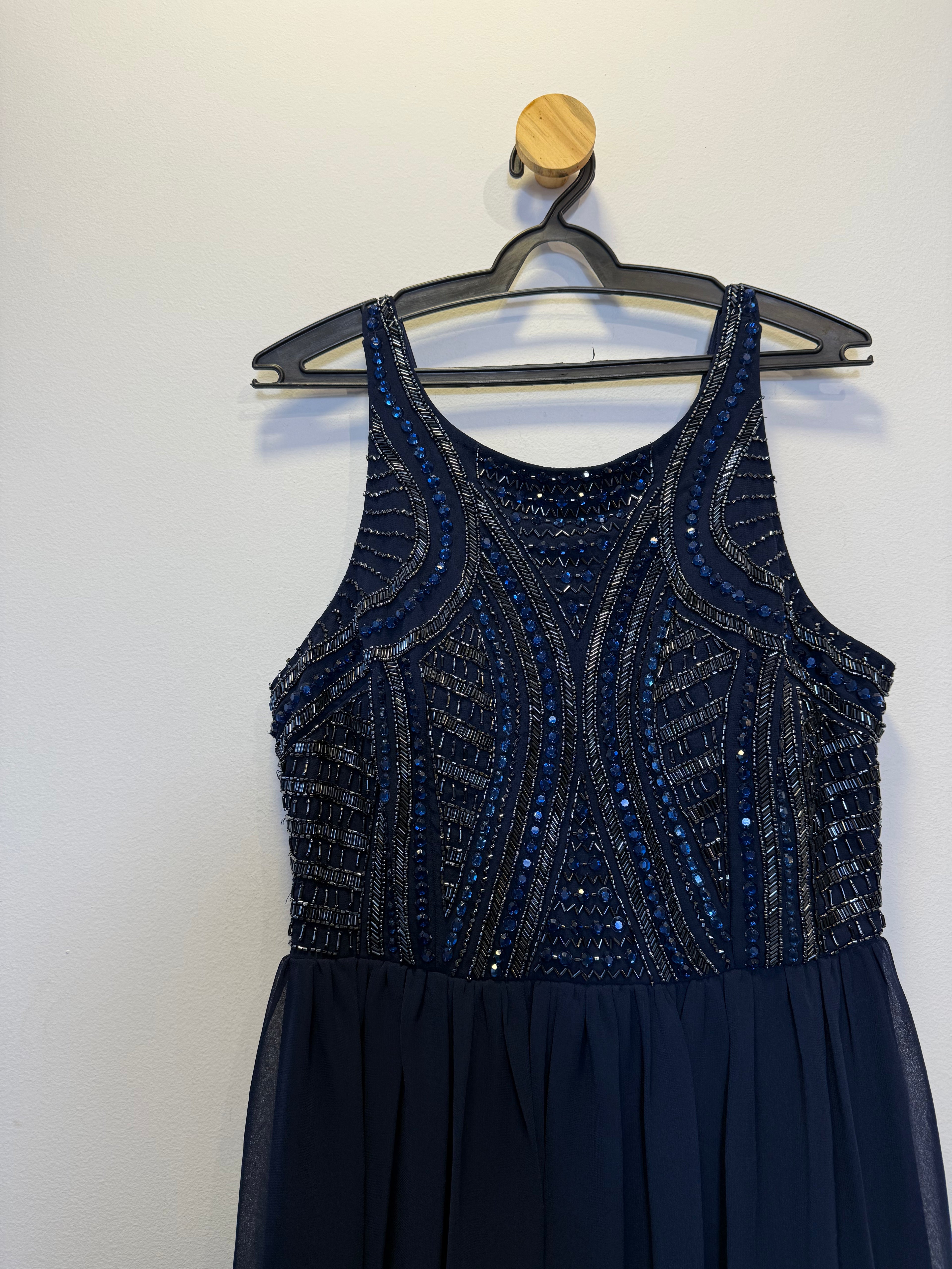 Vestido de Festa Longo Preto Busto Bordado