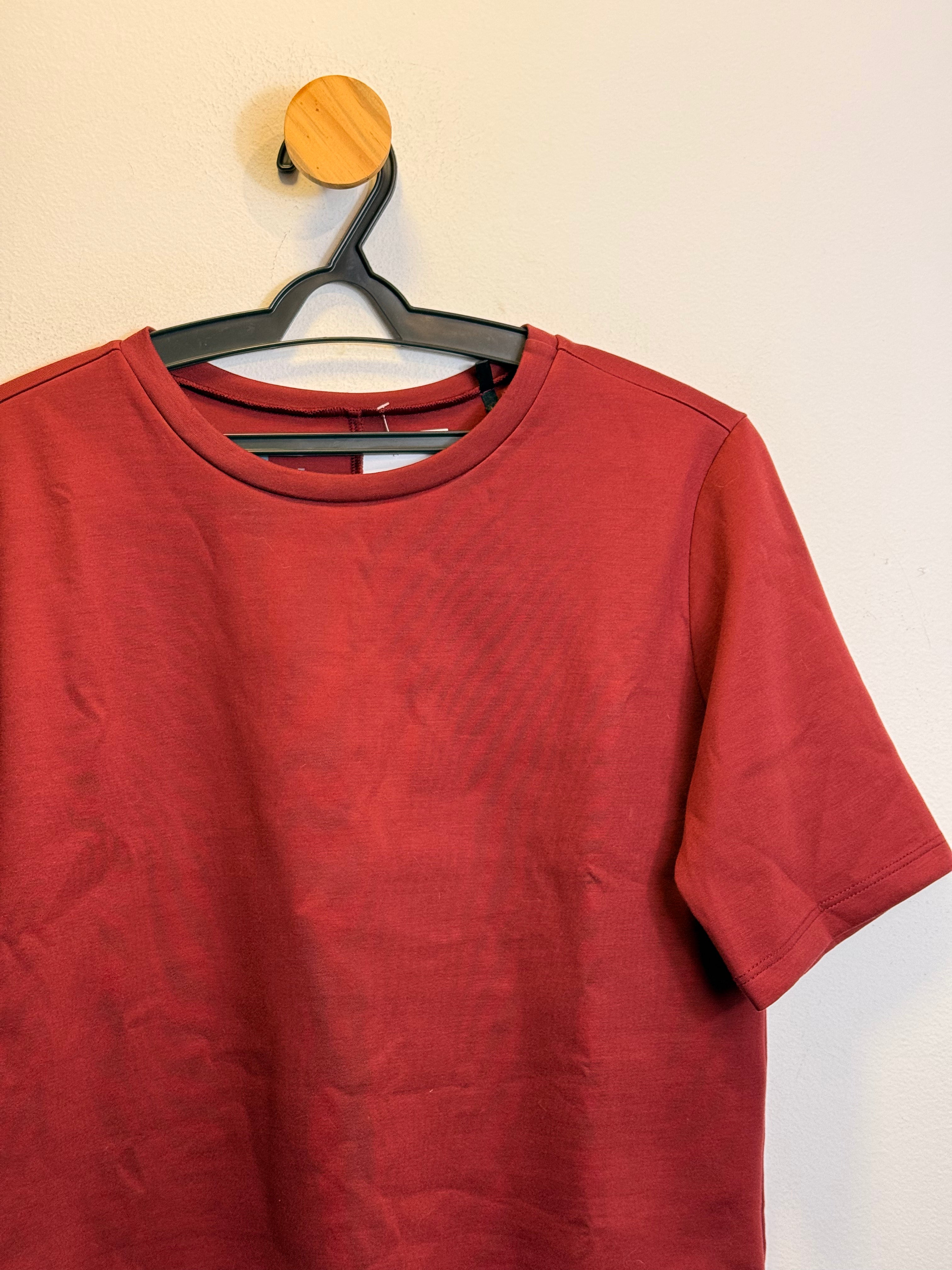 Blusa Bordô Insider
