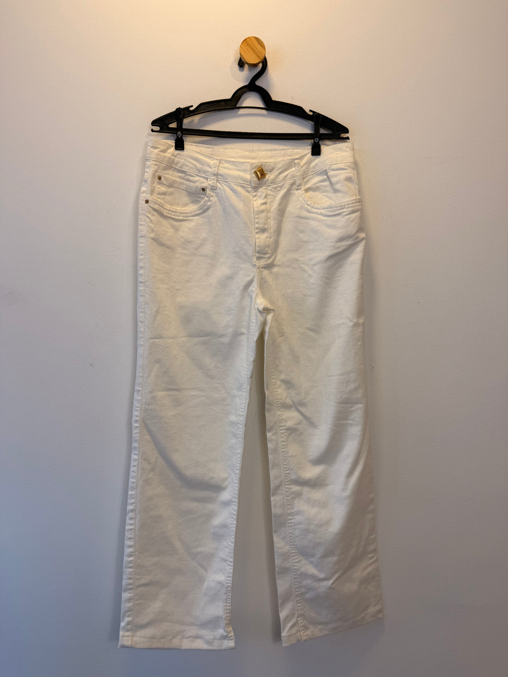 Calça Jeans Branca Lança Perfume