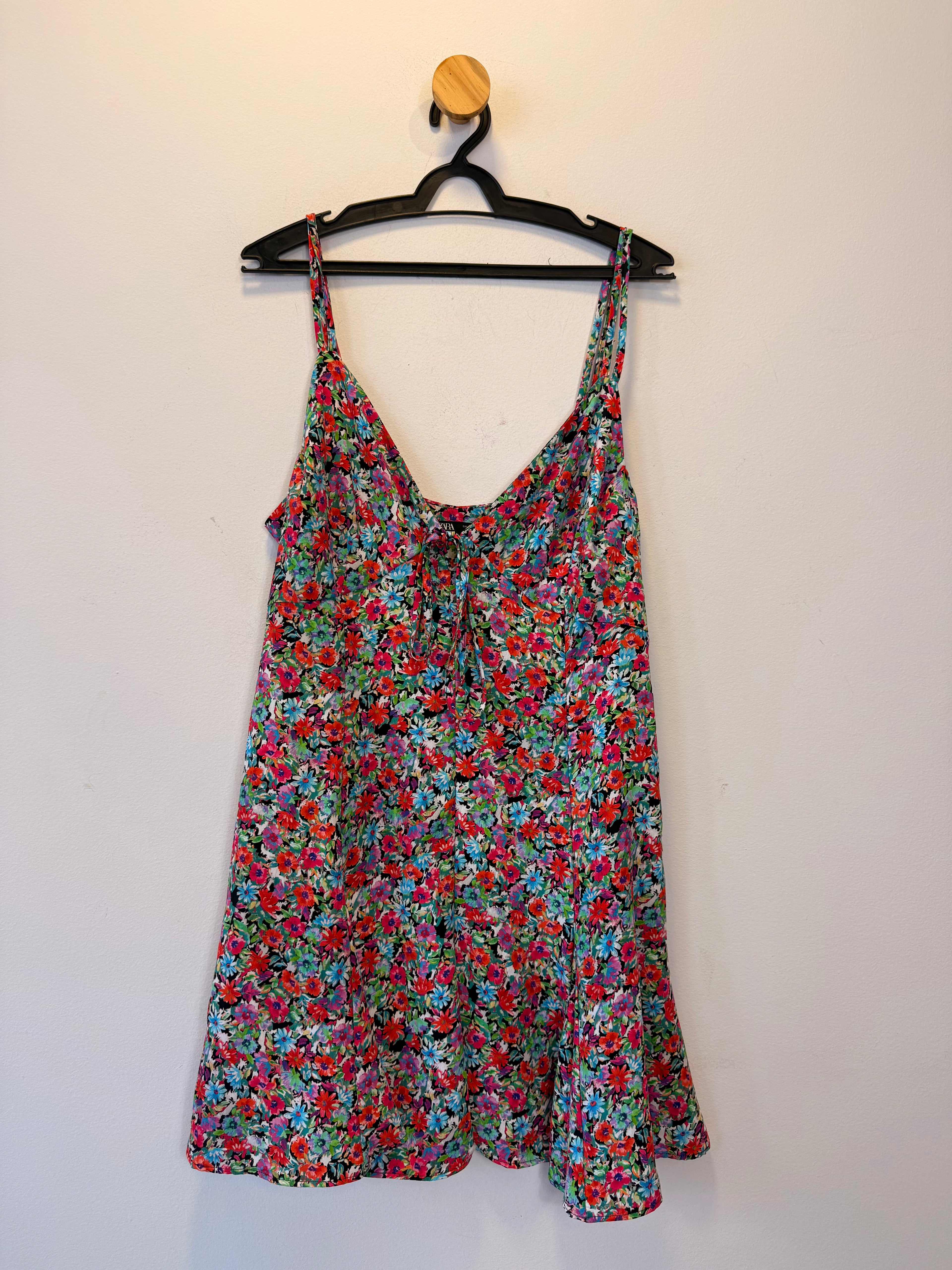Vestido Estampa Floral Zara