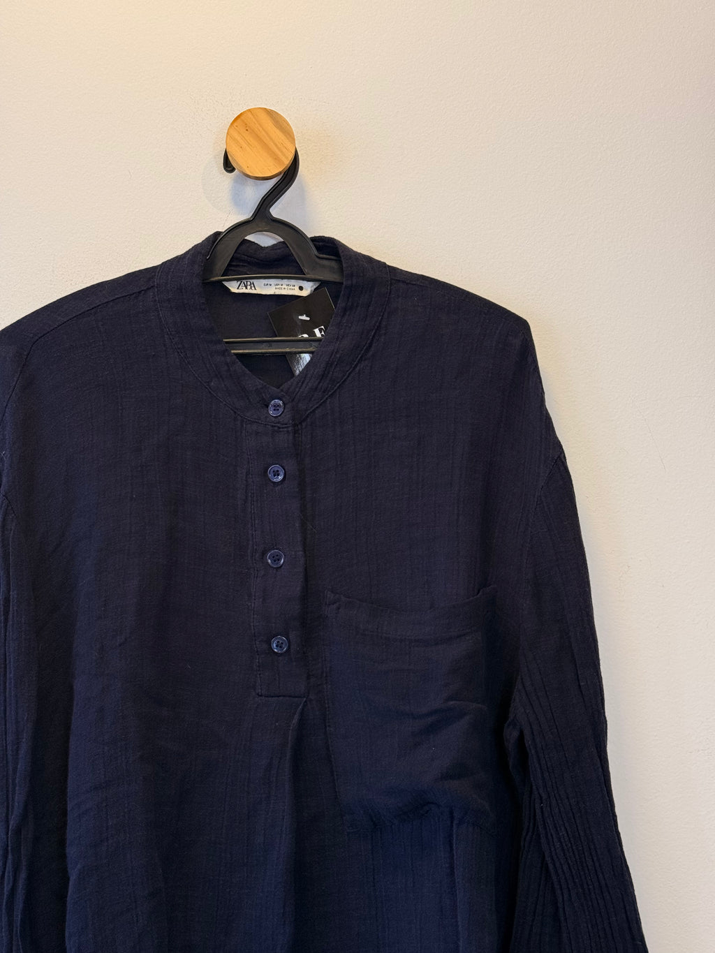 Blusa Azul com Botões Frontais Zara