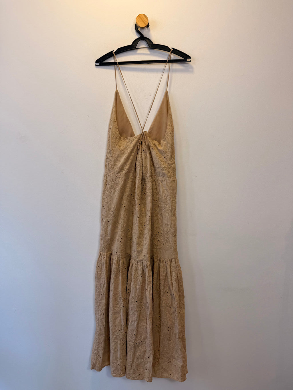 Vestido Bege Sacada
