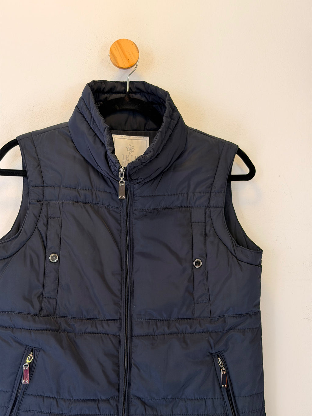 Colete Puffer Azul Marinho Le Lis Blanc