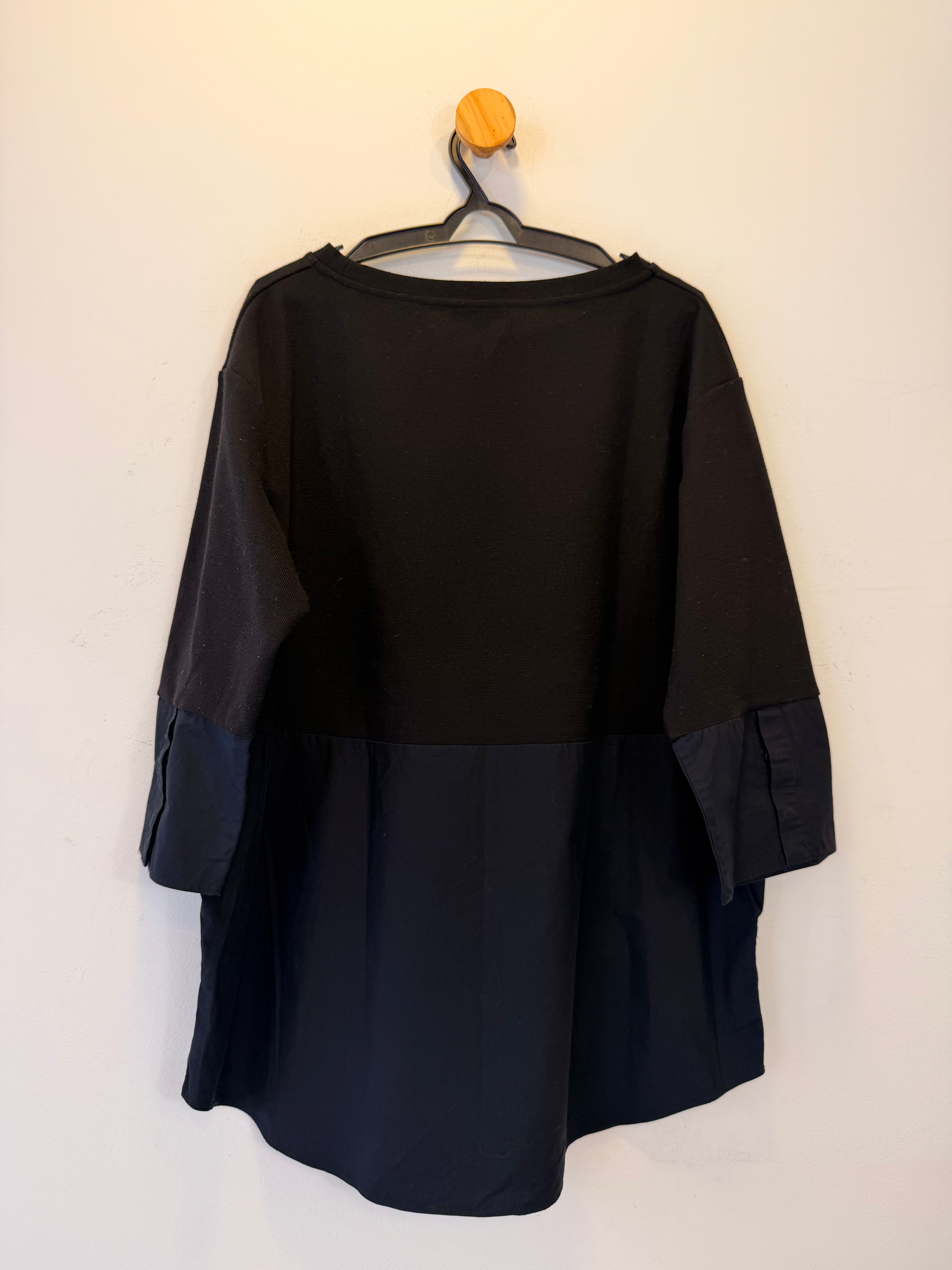 Blusa Preta Cos