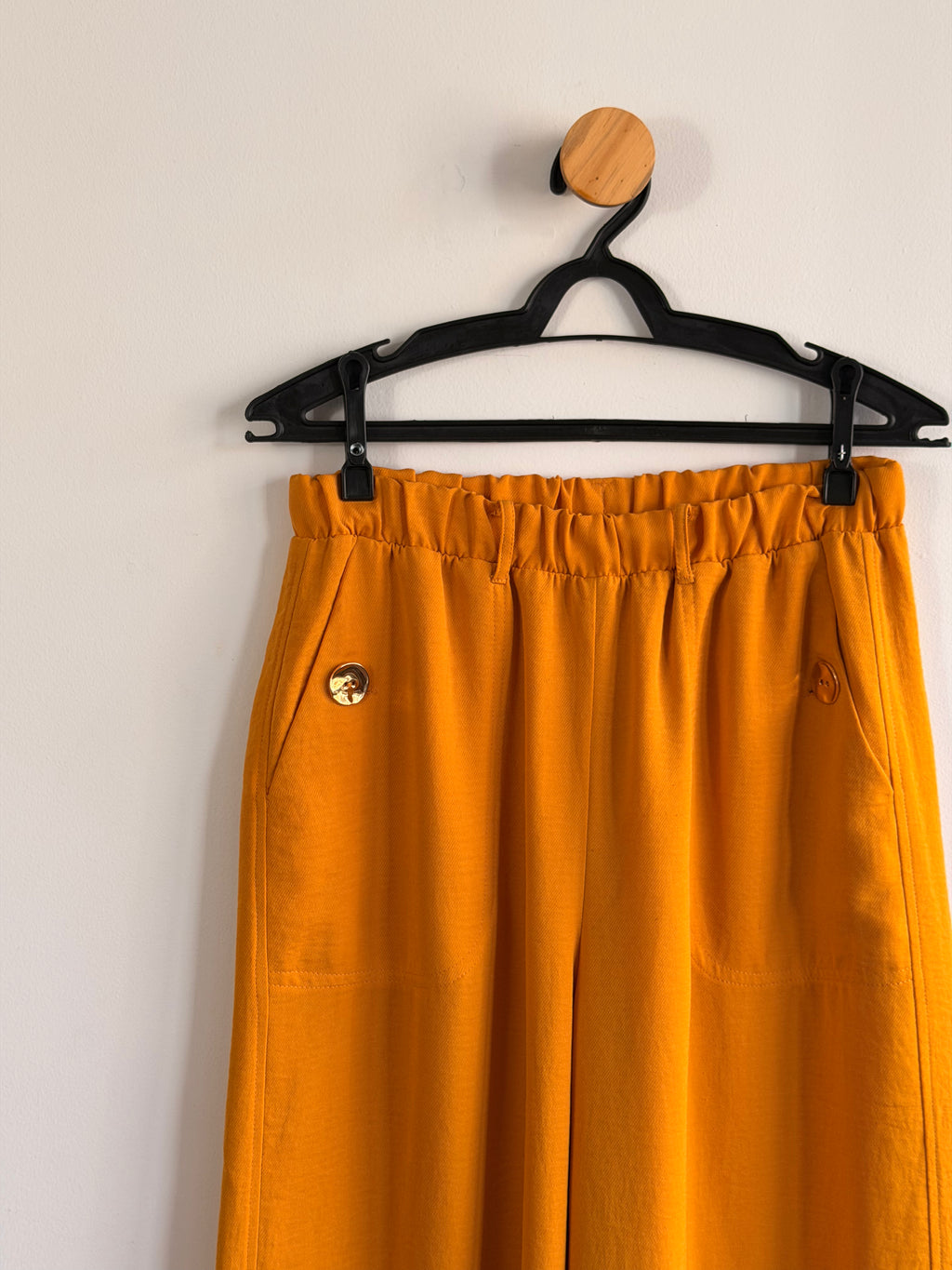 Calça Laranja Carmin