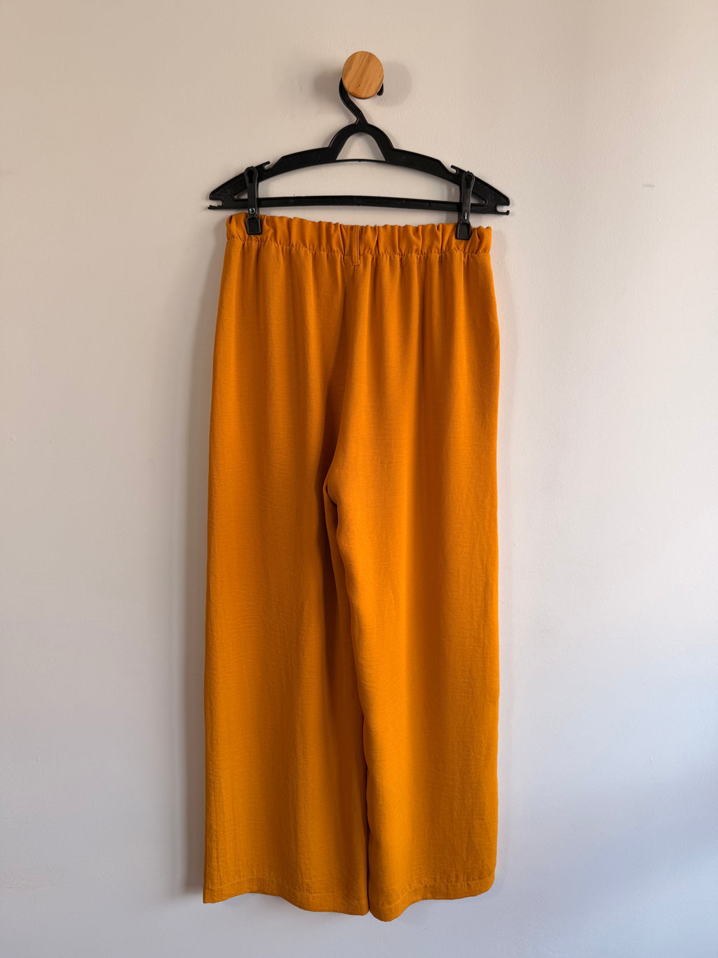 Calça Laranja Carmin
