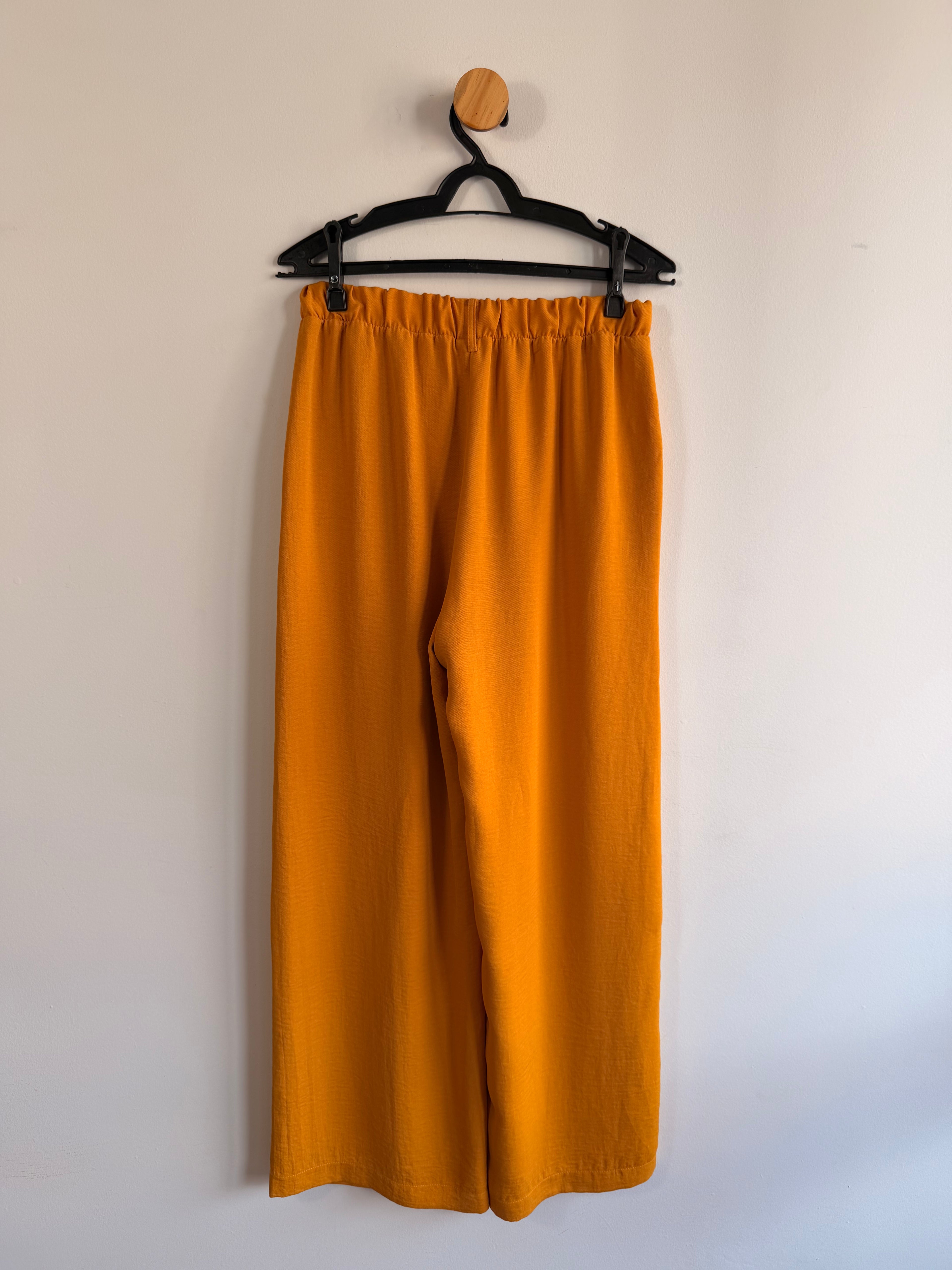 Calça Laranja Carmin