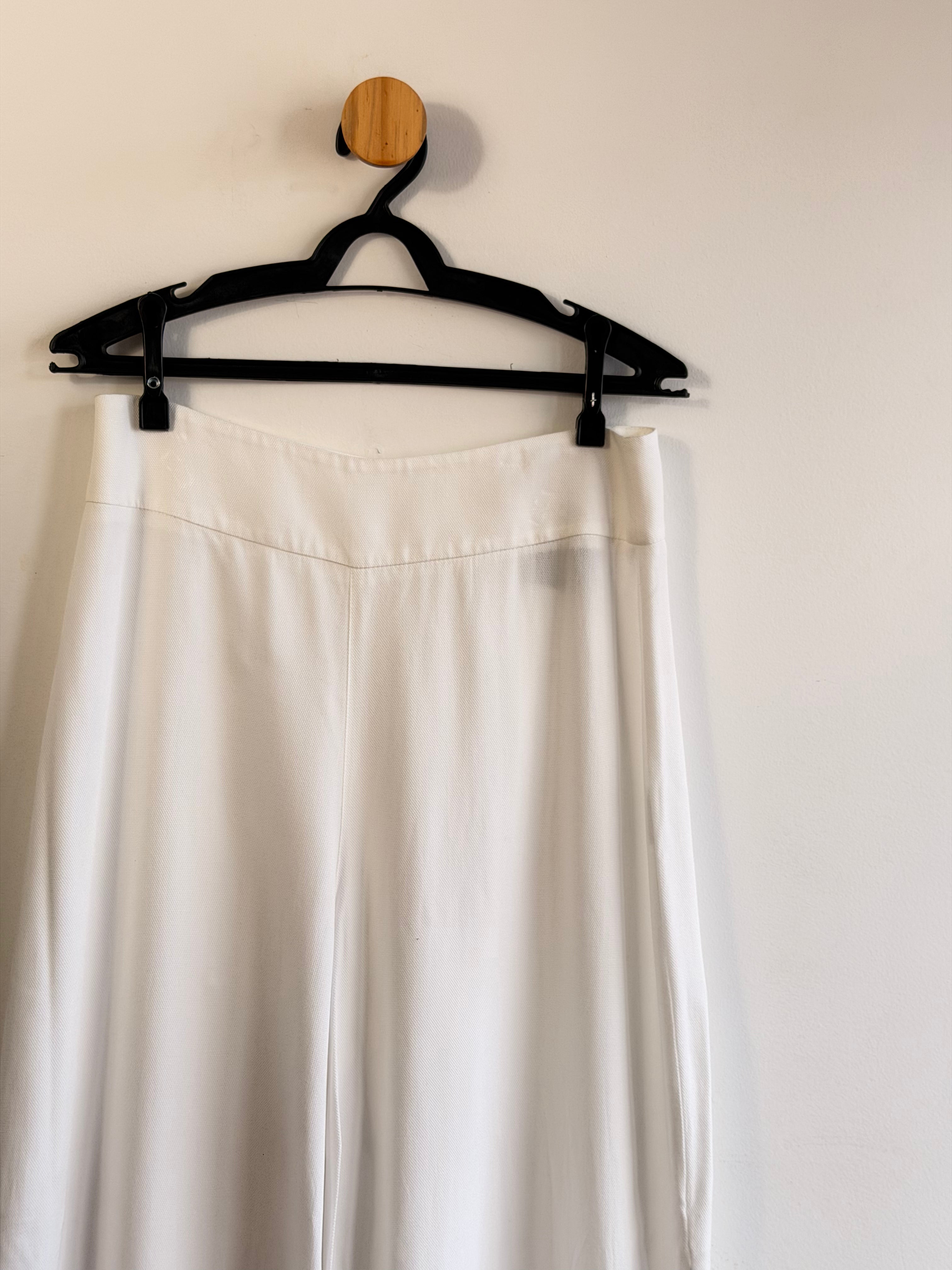 Calça Branca Borda Barroca