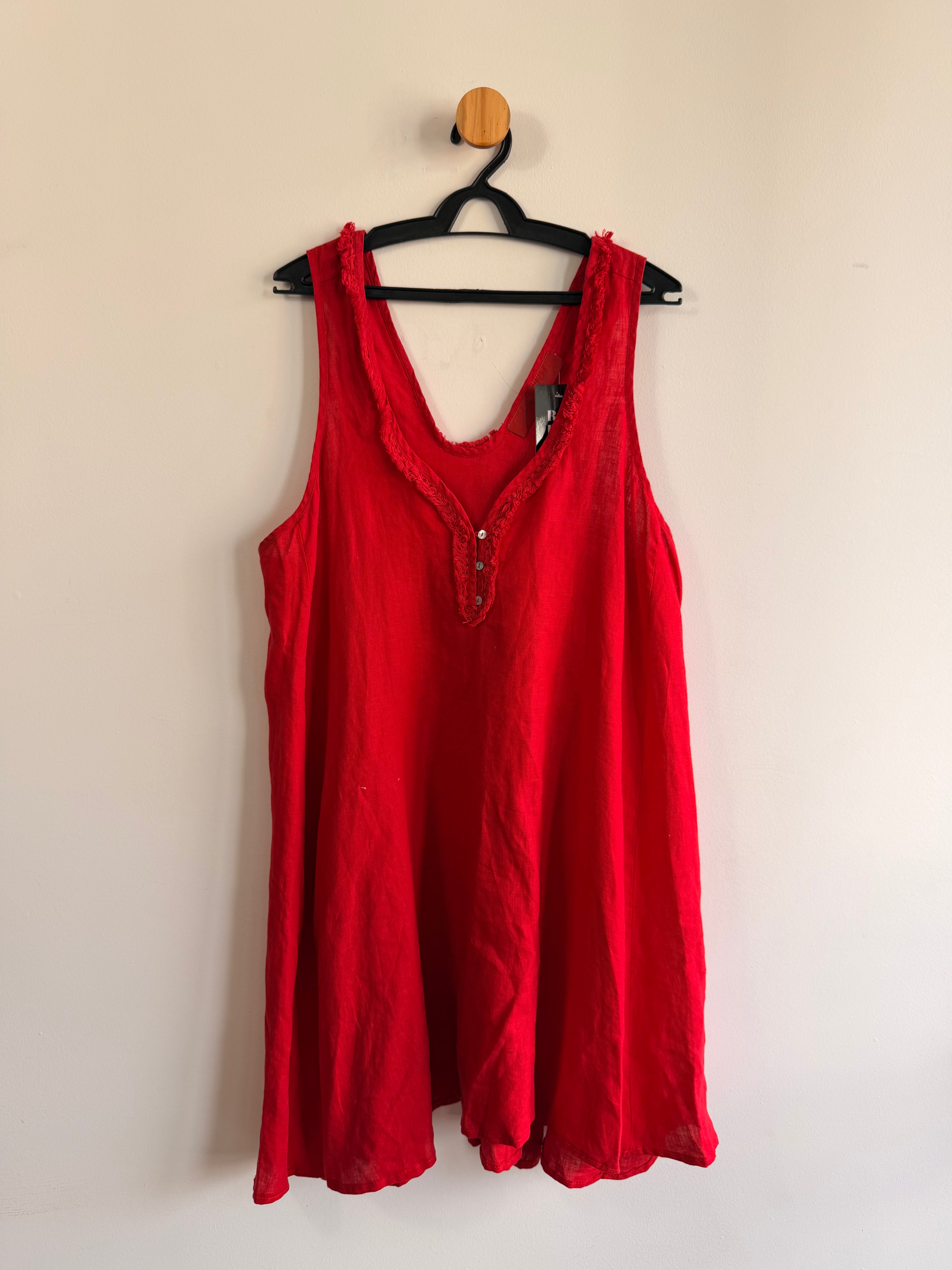 Vestido Vermelho Marisa Ribeiro
