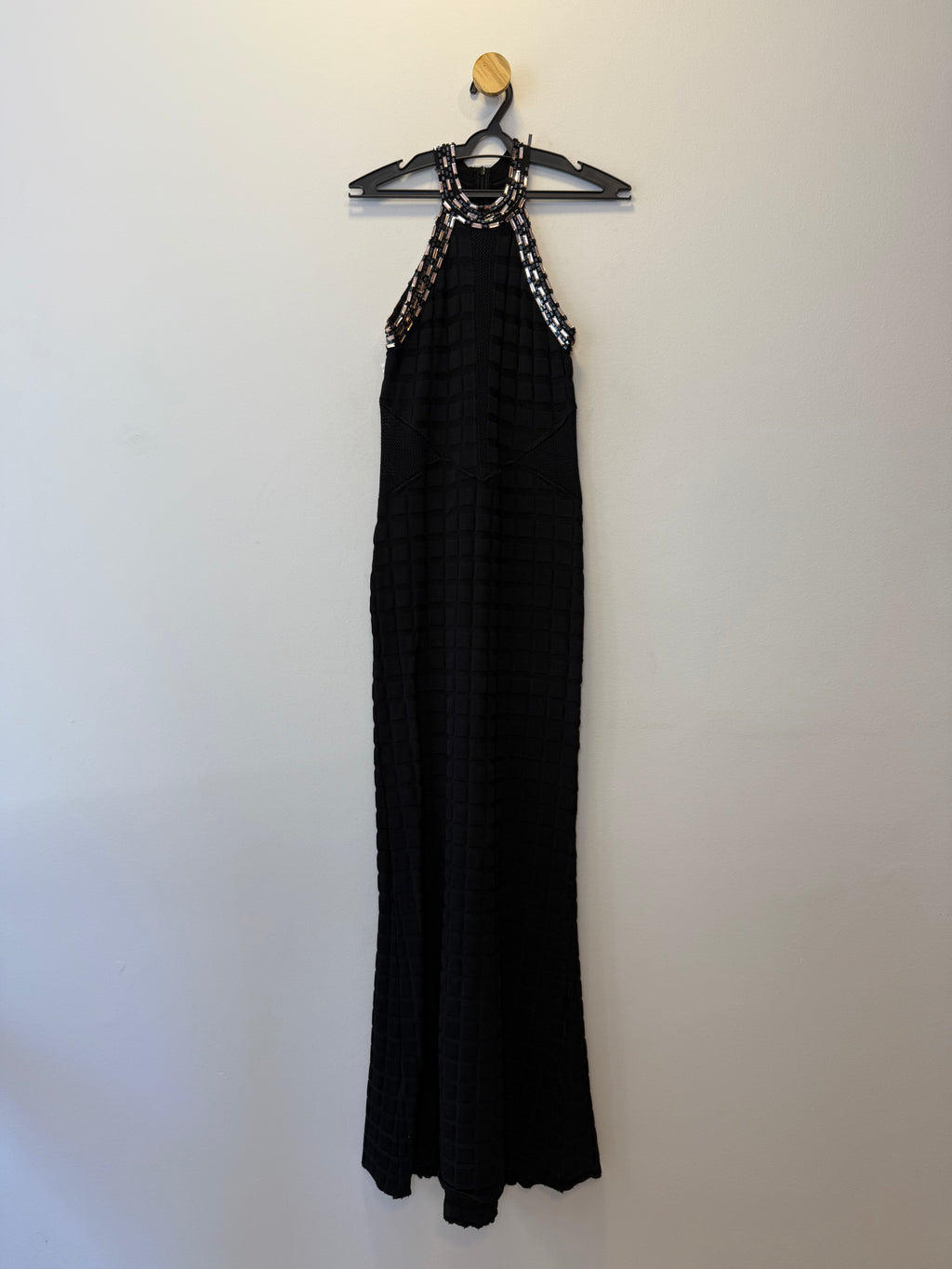 Vestido de Festa Longo Preto Pedraria na Gola