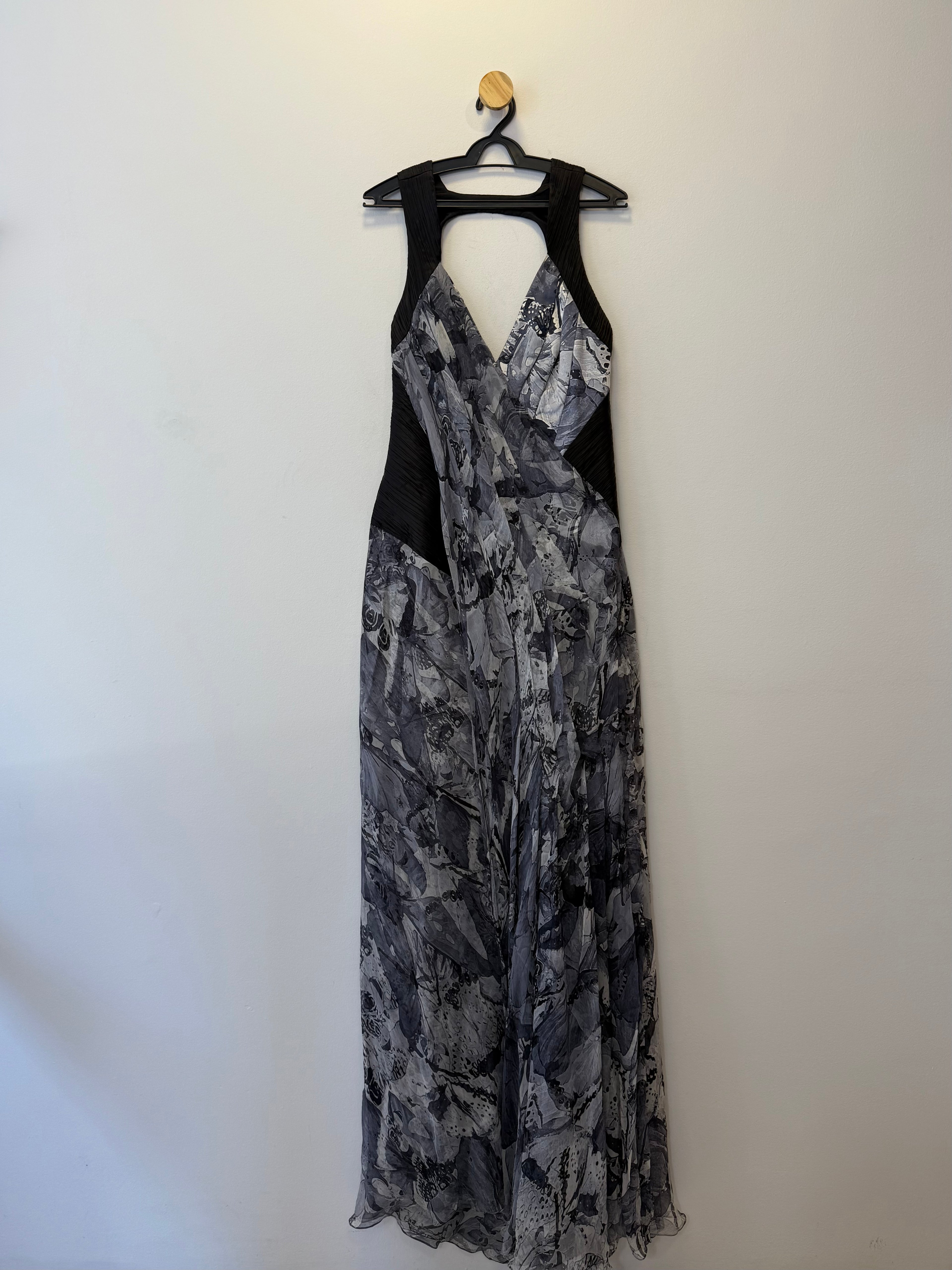 Vestido Longo de Festa Preto e Branco