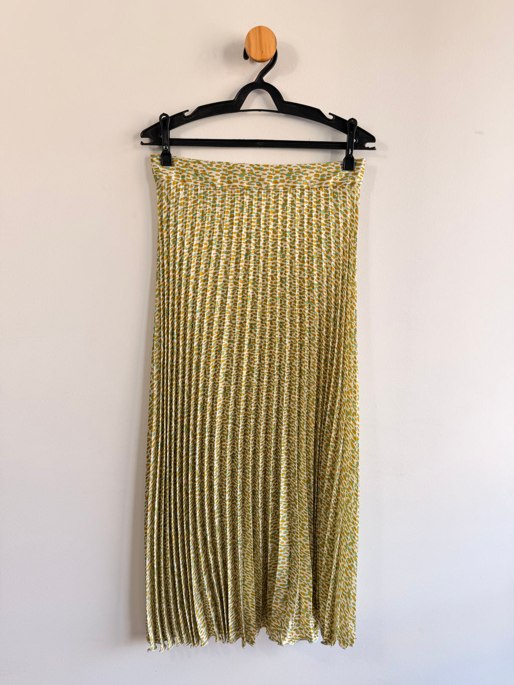Saia Midi Plissada Zara